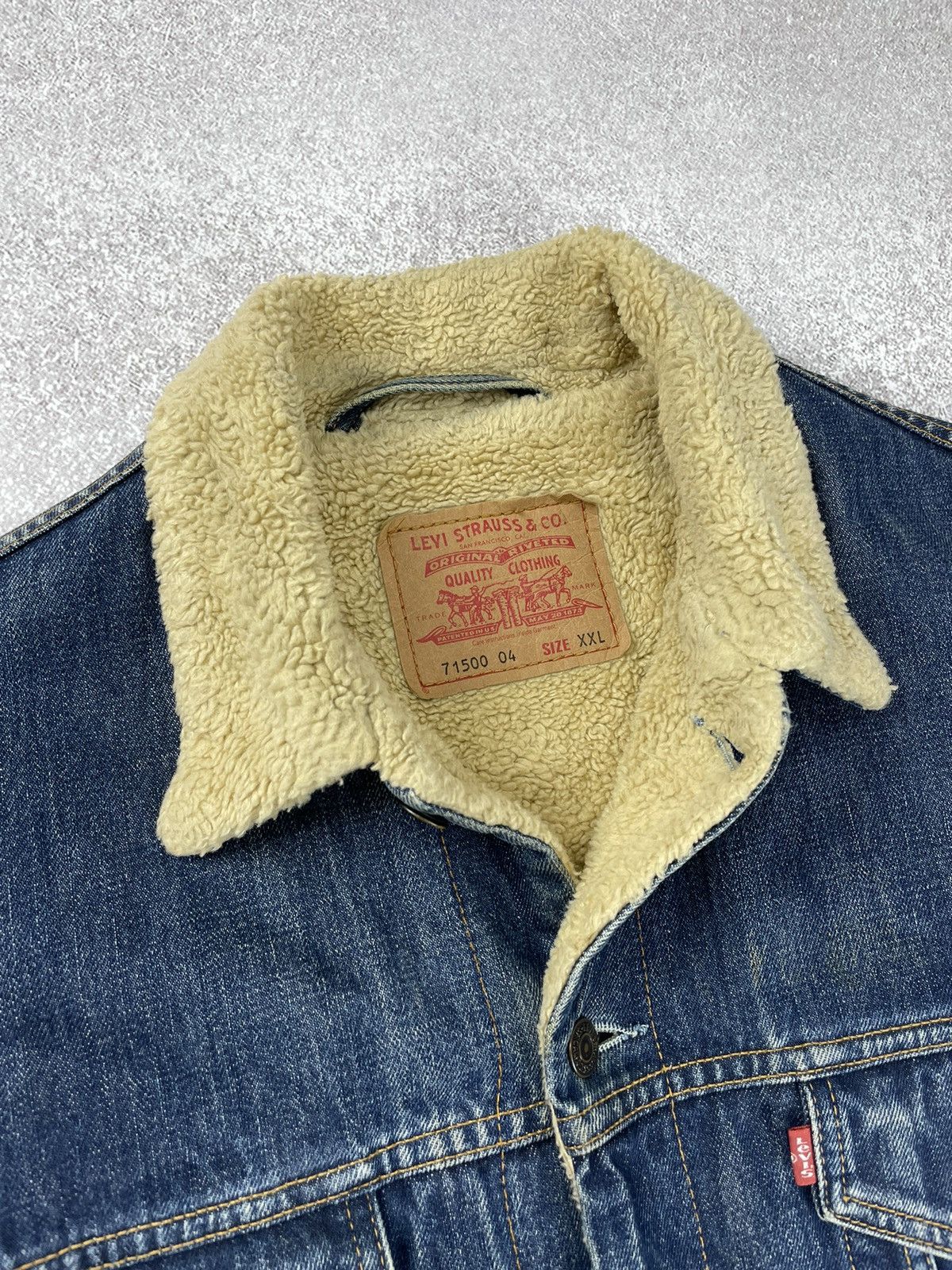 Levi's × Levi's Vintage Clothing × Vintage Vintage Levis Distressed Denim Jacket Sherpa Size US XXL / EU 58 / 5 - 5 Thumbnail