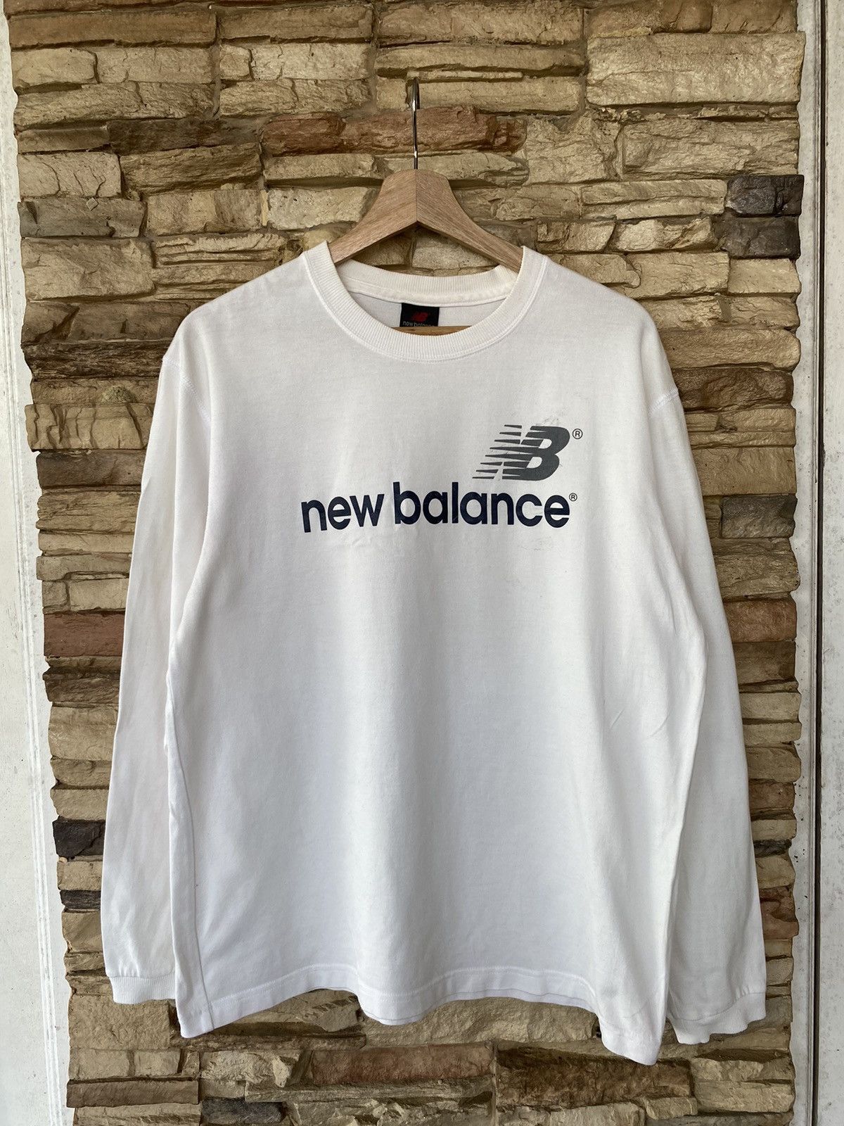 Vintage Vintage New Balance Spell Out Logo Long Sleeve Size US L / EU 52-54 / 3 - 1 Thumbnail