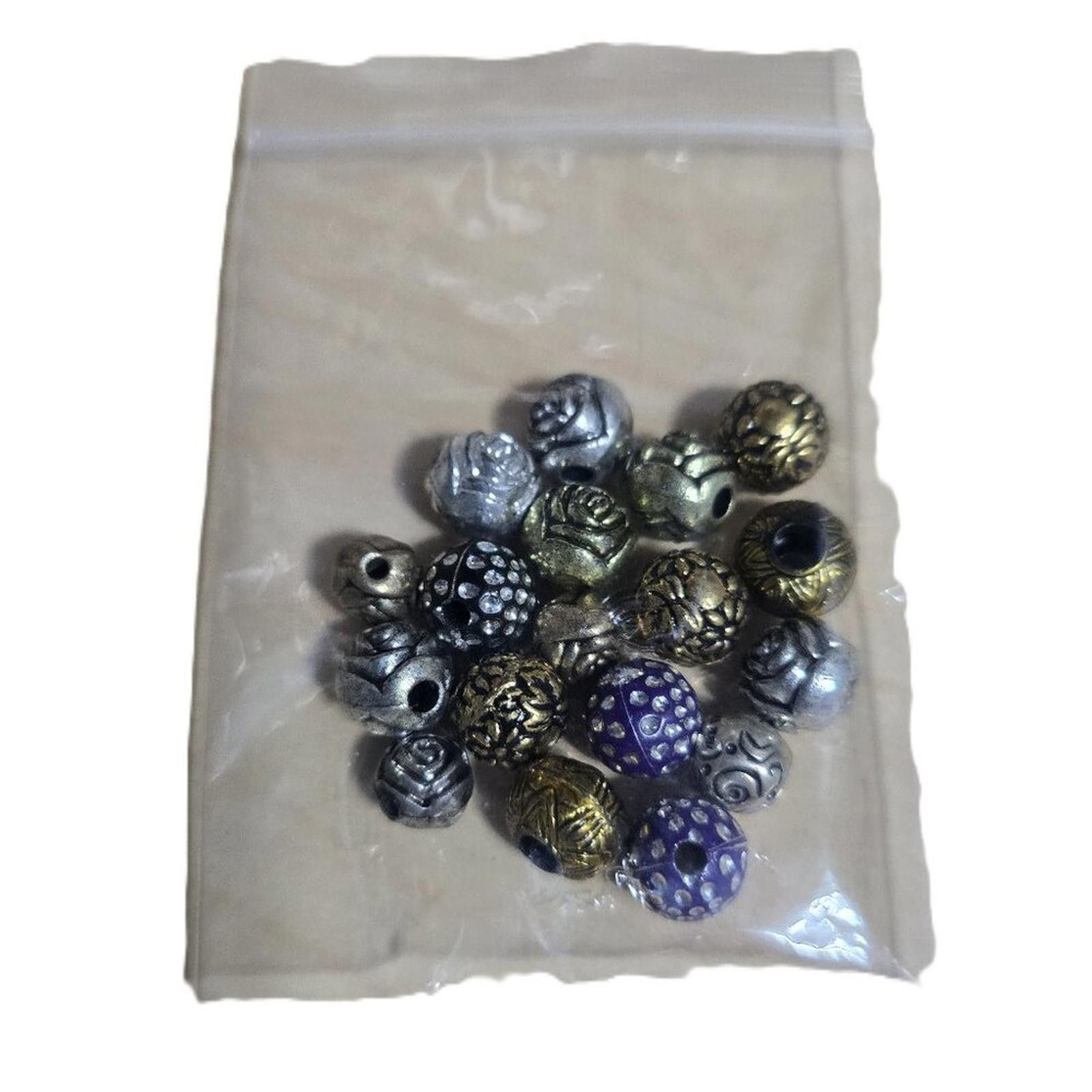 Other Jewelry Making or Craft Beads Metal Alloys Glass or Acrylic Size ONE SIZE - 1 Thumbnail