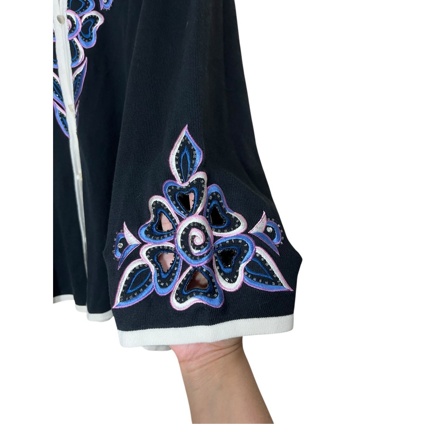 Other Bob Mackie Wearable Art Black Sweater Cardigan Size 3X Size 3XL / US 20-22 - 3 Thumbnail