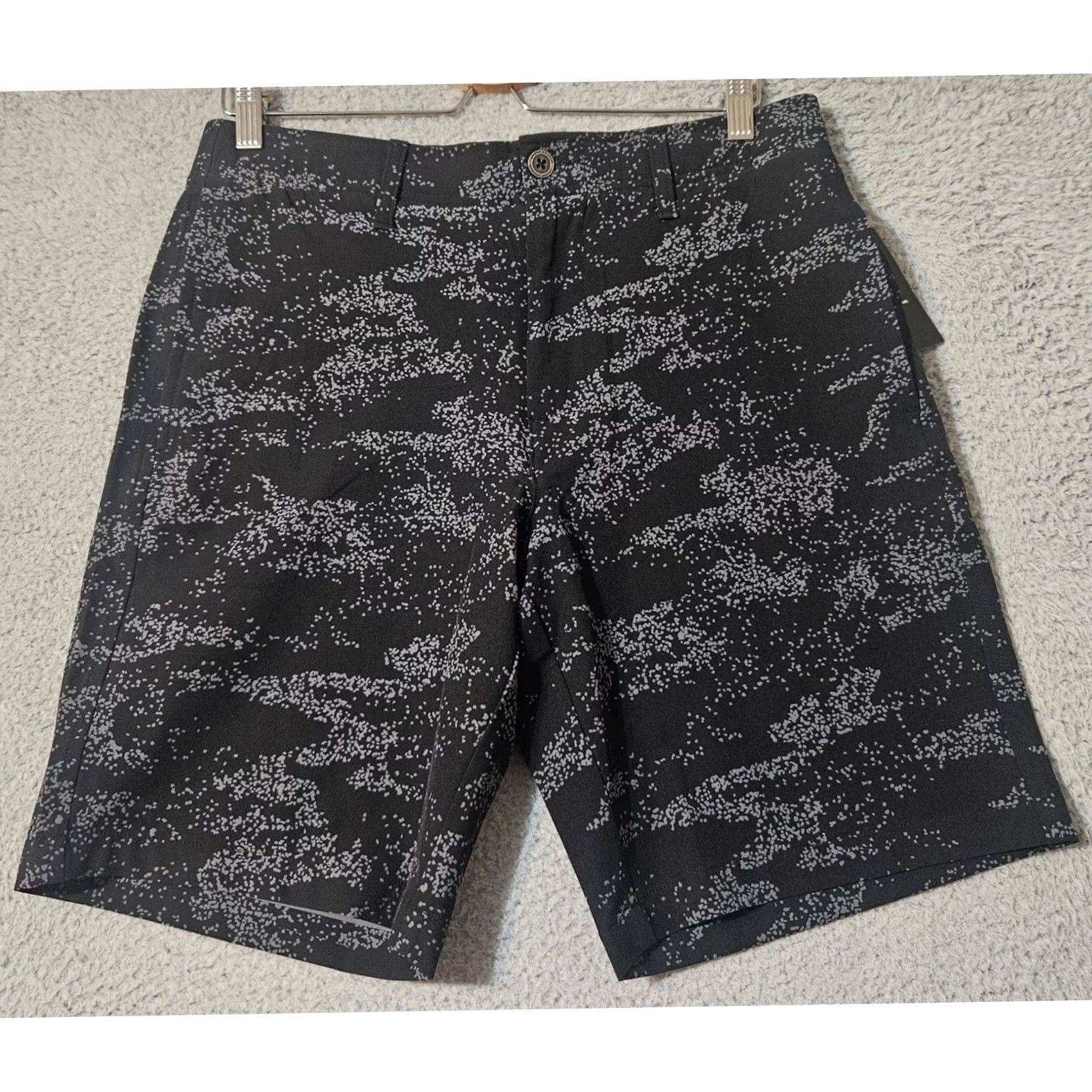 Under Armour Under Armour Golf Shorts Black Size 32 Mens Printed UA Storm New Size US 32 / EU 48 - 2 Thumbnail