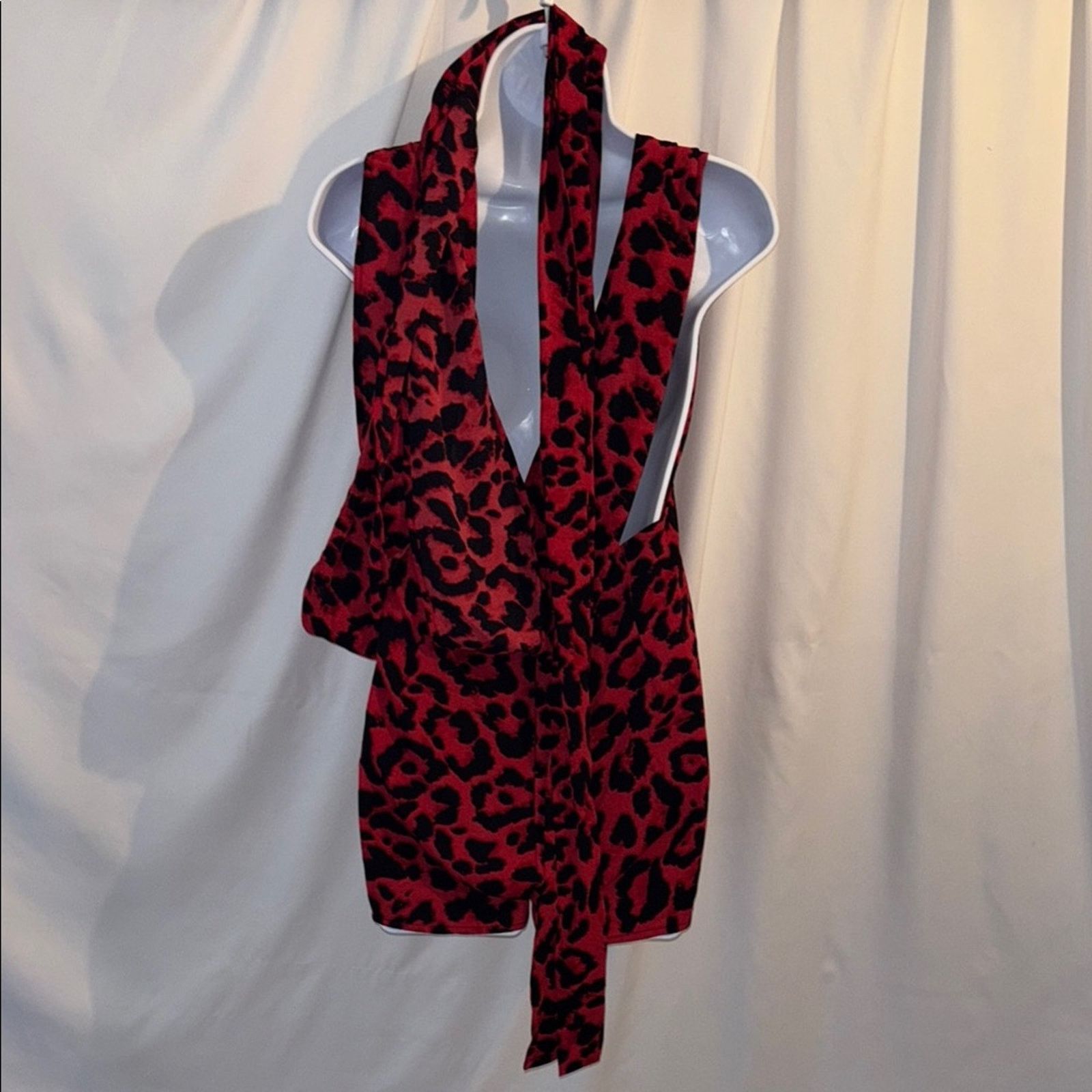 Shein Shein Wrap-Style Leopard Jumpsuit - Size Medium Size 30" / US 8 / IT 44 - 6 Thumbnail
