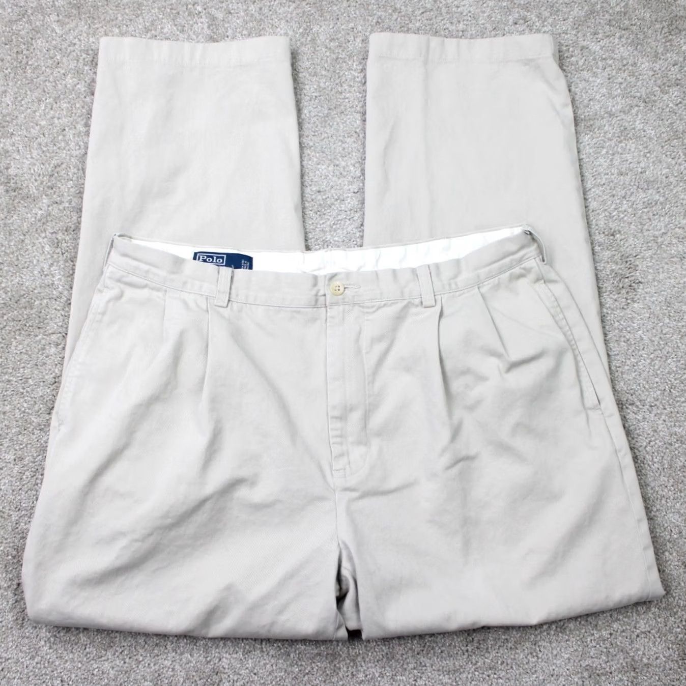 Polo Ralph Lauren Polo Ralph Lauren Hammond Pants Mens 38x32 Beige Pleated Chino Straight Leg Pants Poplin/Cotton 90s Preppy Vintage Fit: Regular Mens Size US M / EU 48-50 / 2 - 2 Thumbnail