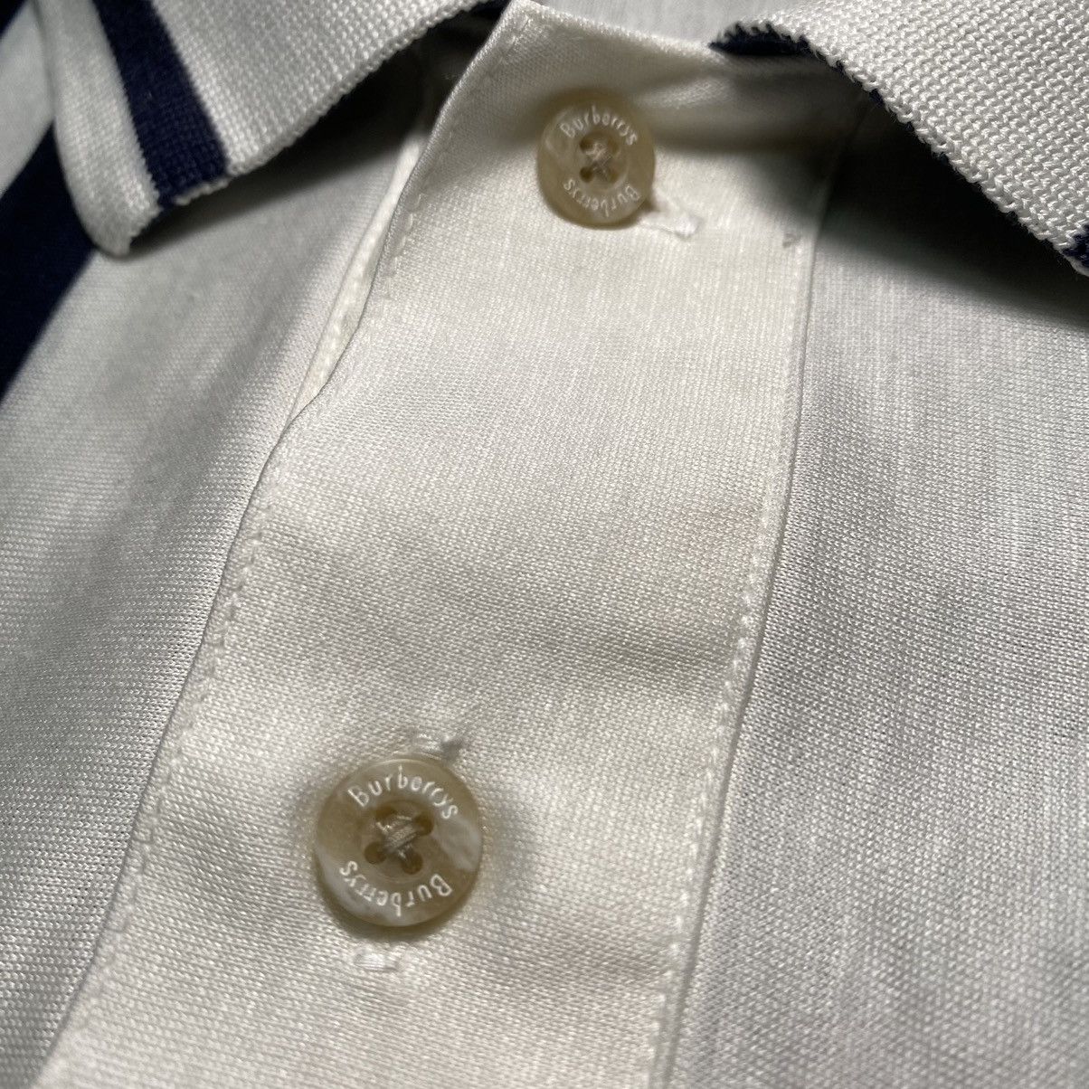 Burberry × Vintage Vintage 90’s Burberrys Polos Casual T Shirt Size US M / EU 48-50 / 2 - 5 Thumbnail