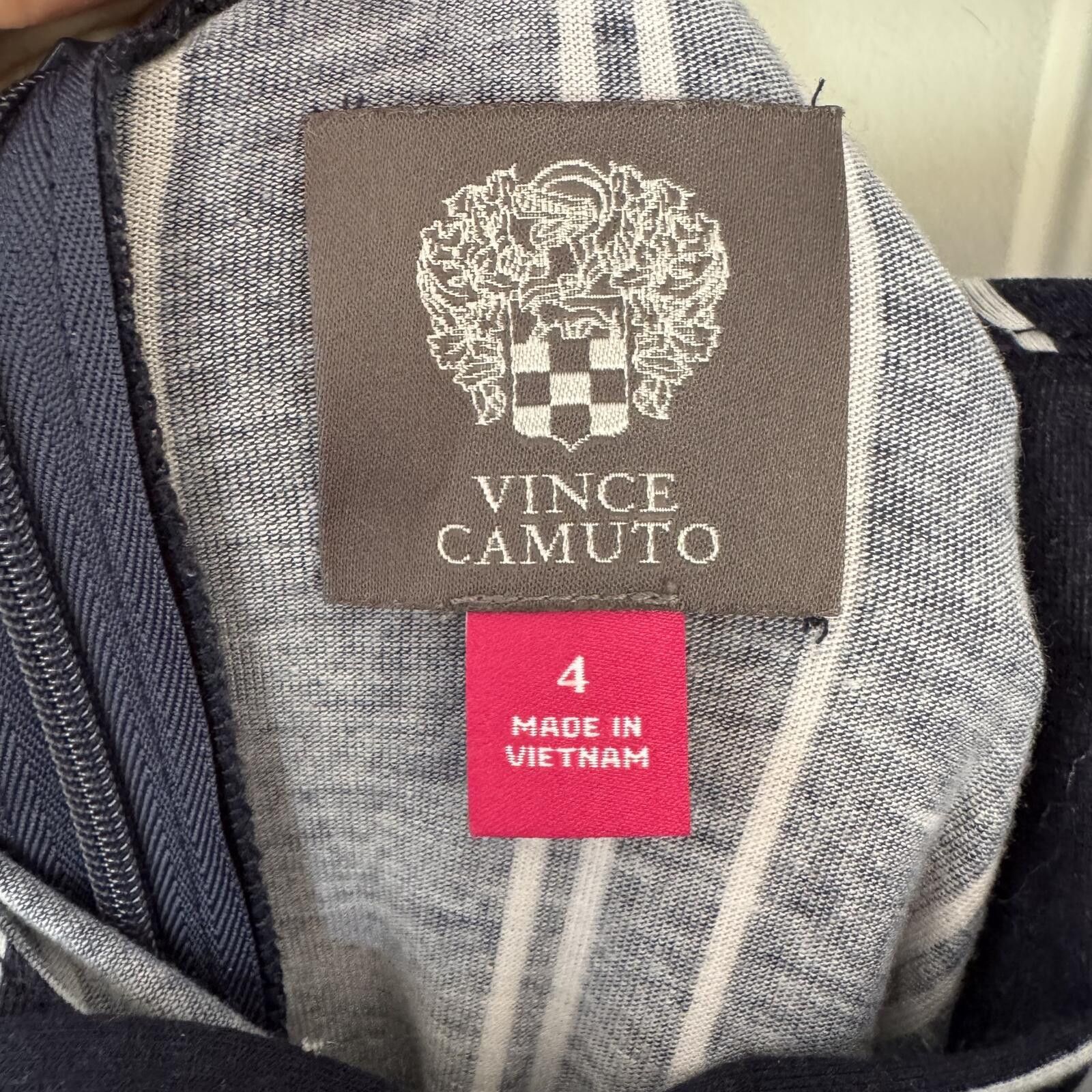 Vince Camuto Vince Camuto Size 4 Sleeveless Cropped Jumpsuit Size 30" / US 8 / IT 44 - 5 Thumbnail