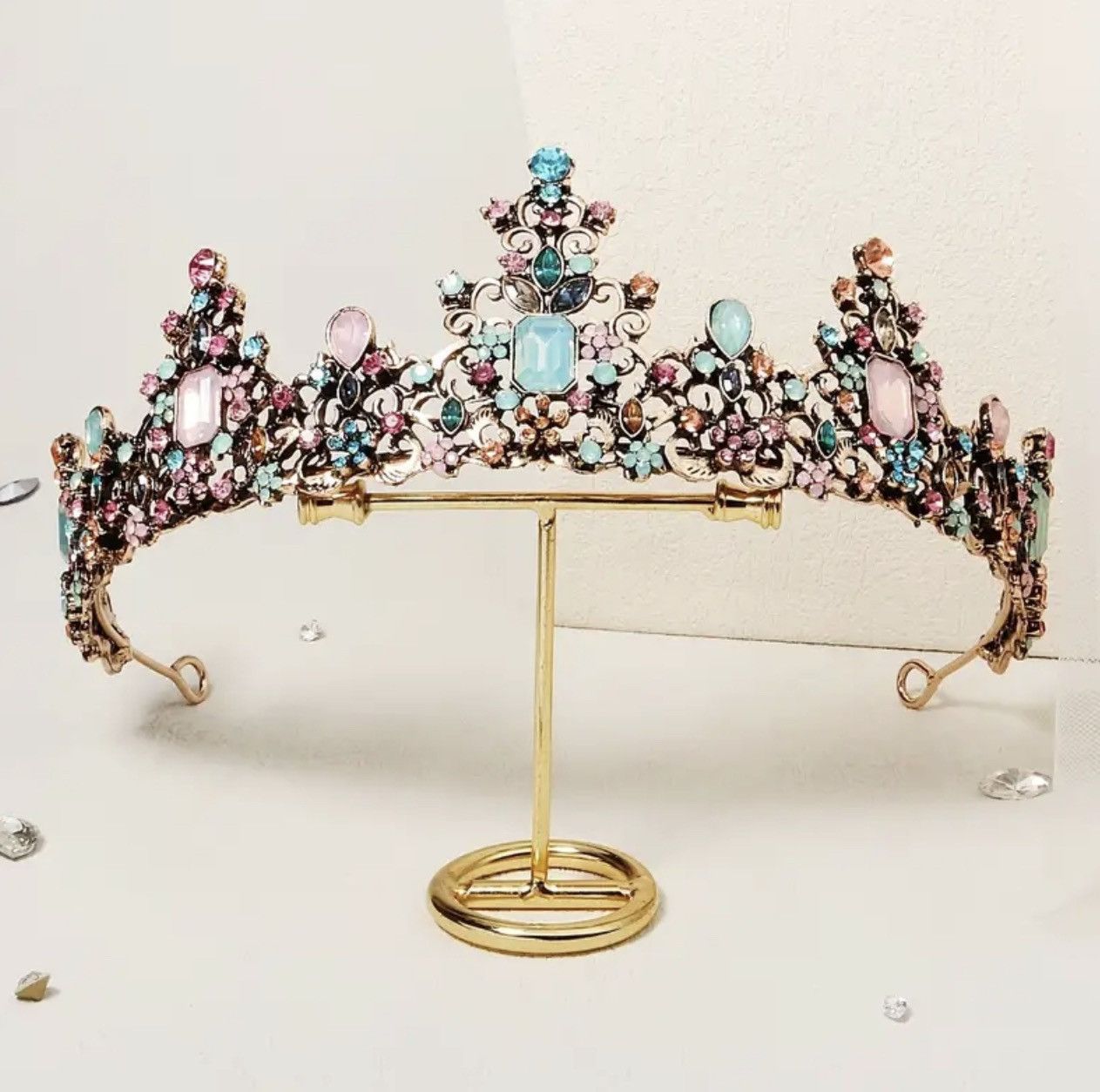 The Unbranded Brand Colorful Gemstone Alloy Crown Hairband Headband Size ONE SIZE - 5 Thumbnail