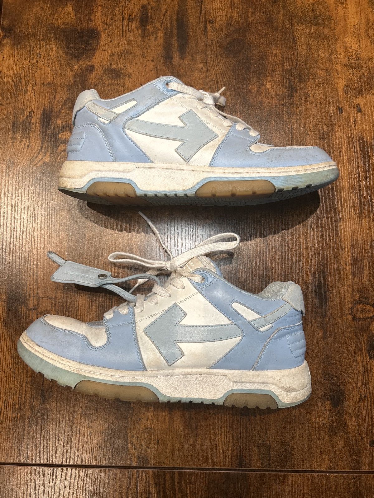 White/Light Blue Out Of Office Size “43”