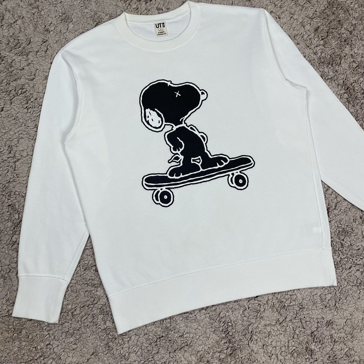 Kaws Ut by Uniqlo X Kaws X Peanuts Sweatshirt Size US L / EU 52-54 / 3 - 3 Thumbnail