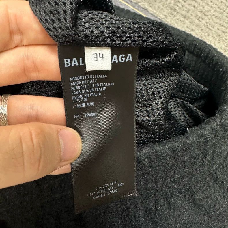 Balenciaga Balenciaga size 34 Tiger Head Logo Embroidered Fleece Blac Size XS / US 0-2 / IT 36-38 - 5 Thumbnail