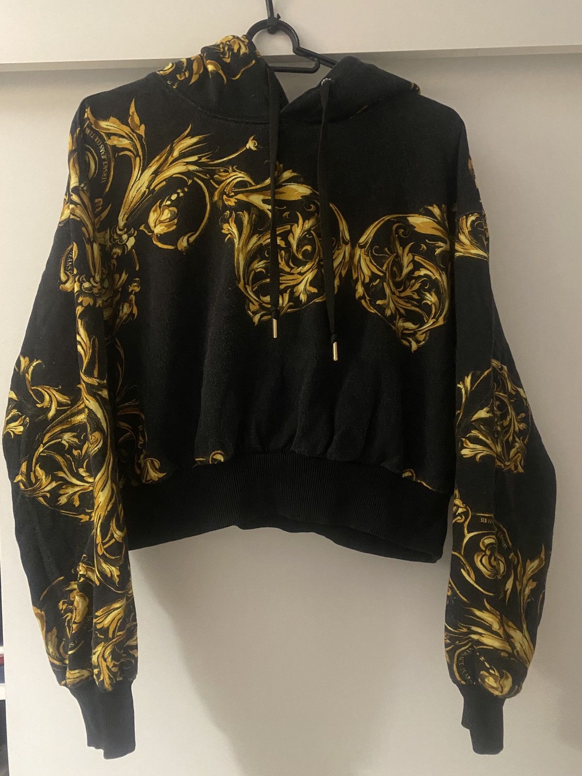 Versace Jeans Couture Versace jeans couture baroque cropped hoodie Size S / US 4 / IT 40 - 1 Thumbnail