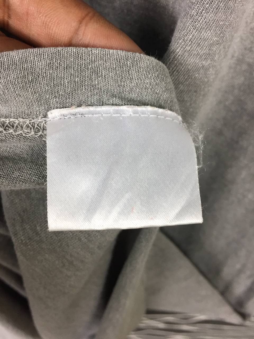 Japanese Brand × Uniqlo Uniqlo Plain Casual Essential Tee Size US XL / EU 56 / 4 - 9 Thumbnail