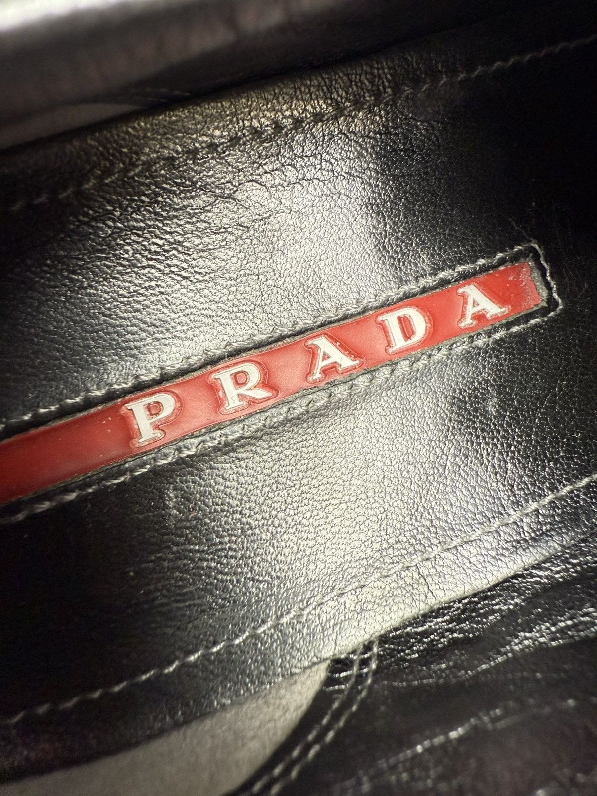 Prada Vintage Prada Saffiano Leather Low Top Sneakers Rare 00s y2k Size US 8 / IT 38 - 12 Thumbnail