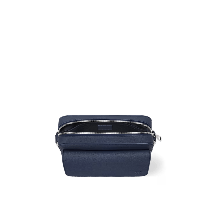 Louis Vuitton Boarding Messenger Bag Size ONE SIZE - 3 Thumbnail