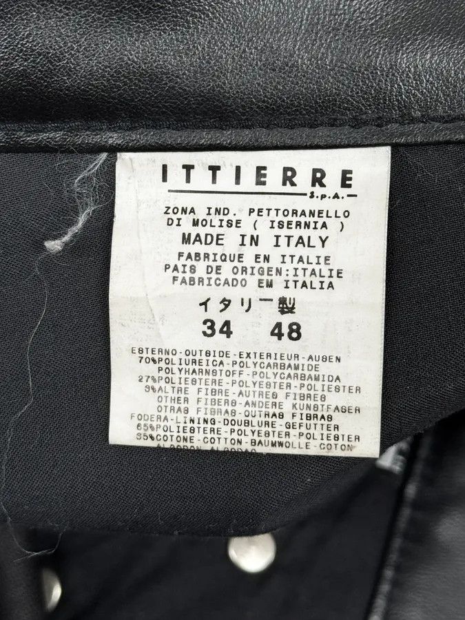 Versace 2000s Versace Black Eco Slim Leather Biker Pants Size US 32 / EU 48 - 13 Thumbnail