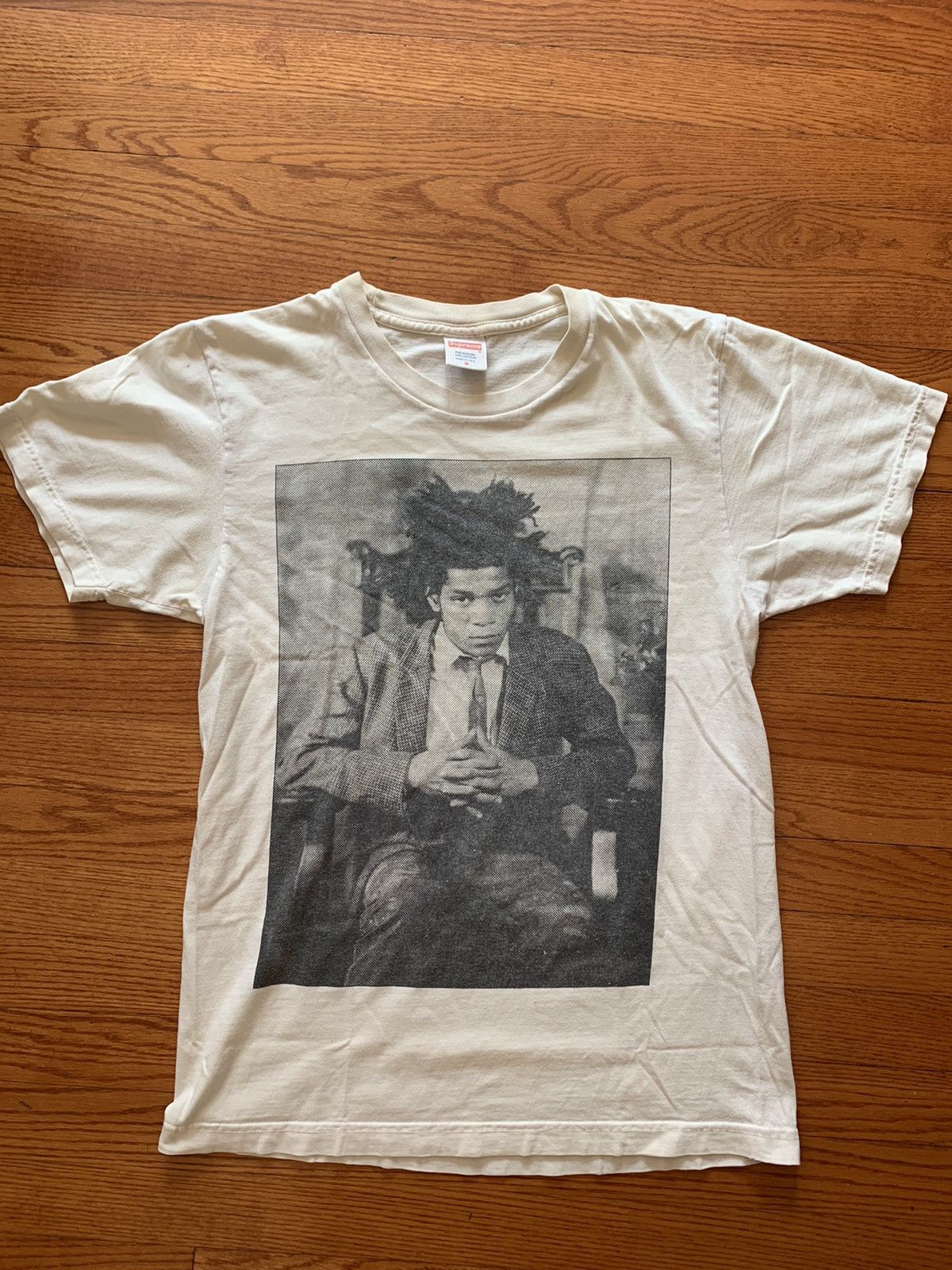 Supreme basquiat tee hotsell