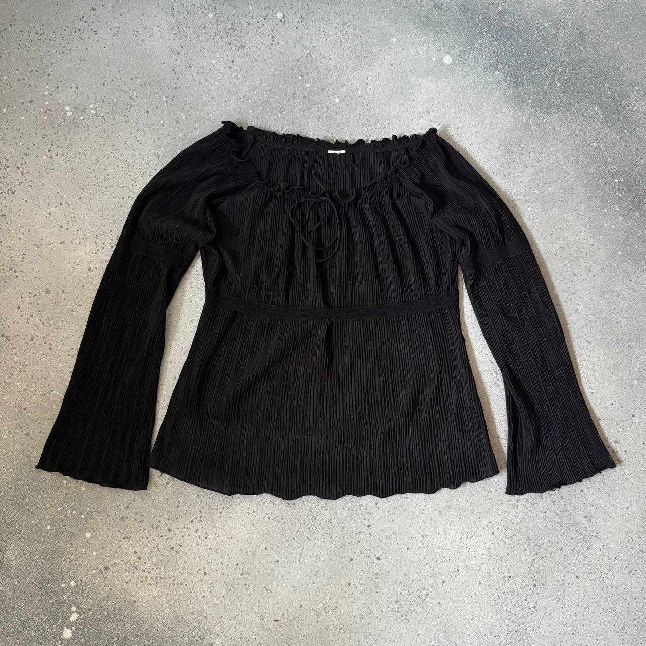 Hysteric Glamour 🕷JAPANESE PLEATS LONG SLEEVE BLOUSE (issey Miyake style) Size M / US 6-8 / IT 42-44 - 3 Thumbnail