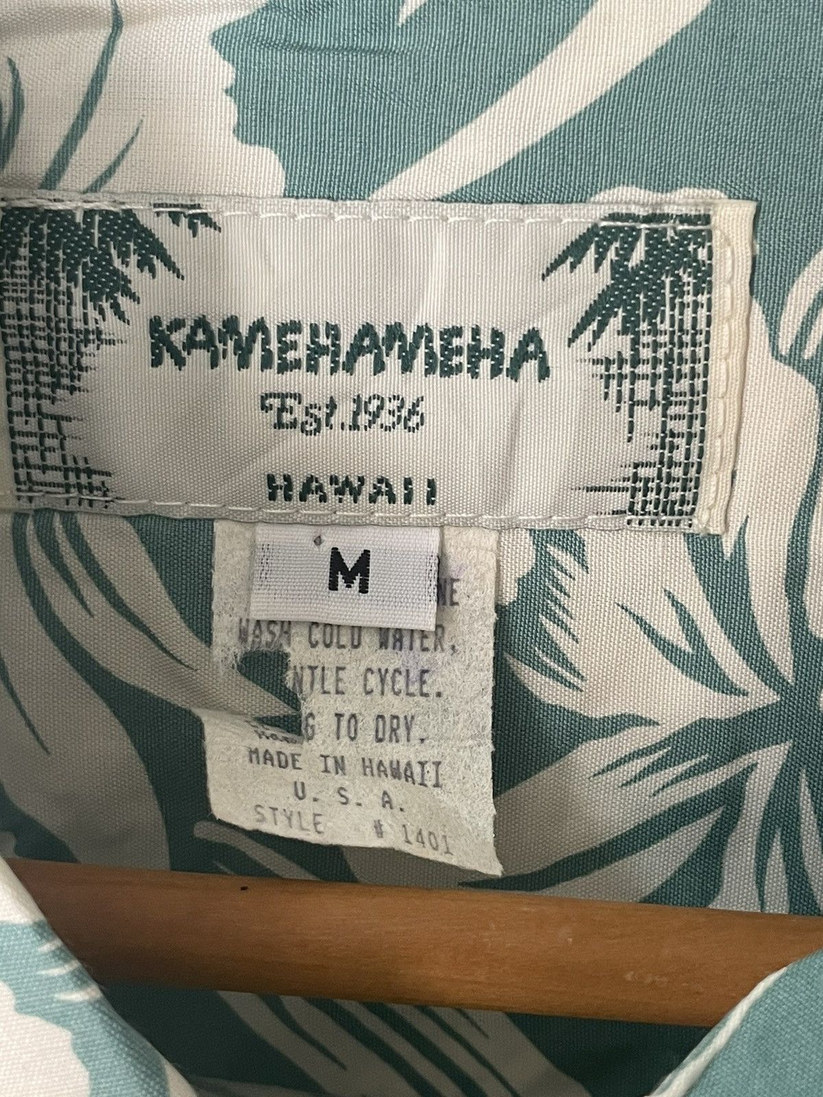 Vintage Kamehameha Hawaii shirt 100rayon Size US M / EU 48-50 / 2 - 11 Thumbnail
