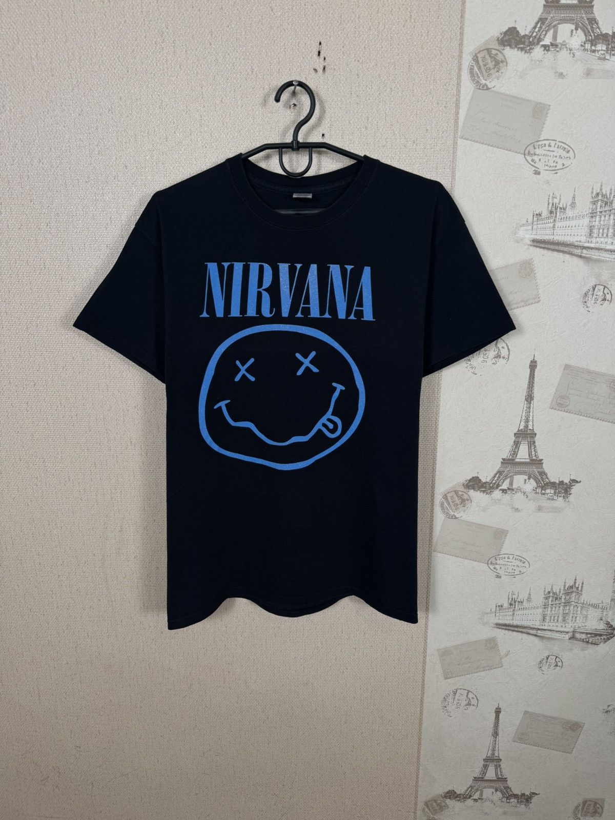 Other Nirvana T shirt Blue Smile Rock Band Grunge Sz M Black Size US M / EU 48-50 / 2 - 1 Thumbnail