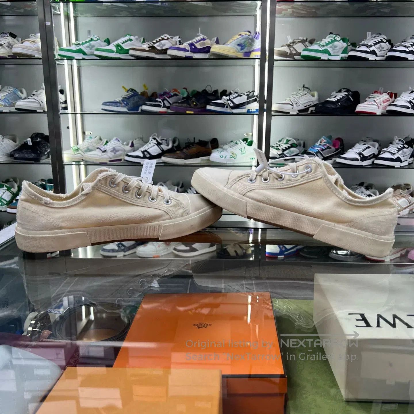 Balenciaga balenciaga worn canvas sneakers size 41. Size US 8 / EU 41 - 4 Thumbnail