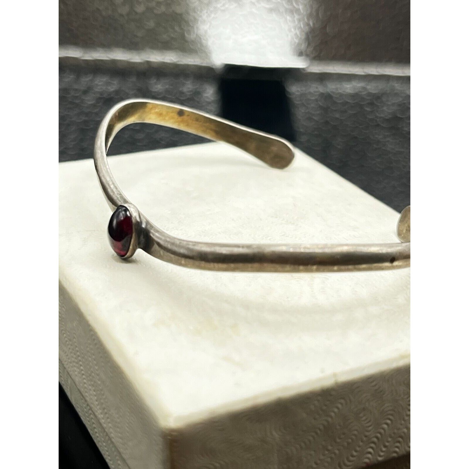 Other Navajo Bracelet with garnet stone Size ONE SIZE - 6 Thumbnail