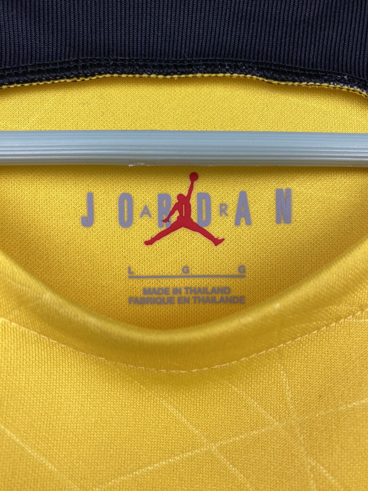 Jordan Brand PSG 2022 2023 Nike Air Jordan Soccer Football Jersey Real Size US L / EU 52-54 / 3 - 10 Thumbnail