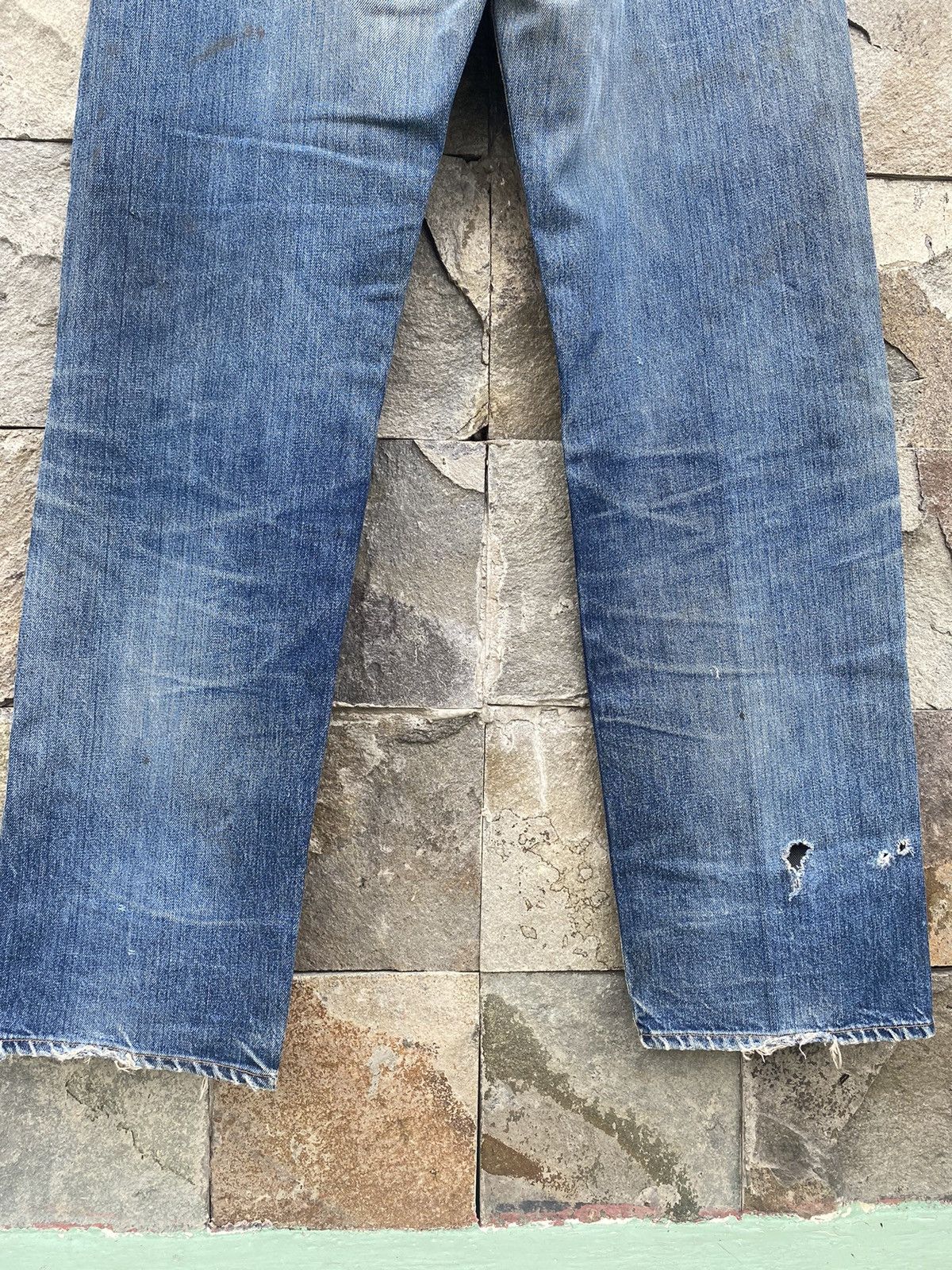 Levi's Vintage Clothing 1999 Levi’s 501 Distressed Patch Work Pants Size US 32 / EU 48 - 7 Thumbnail