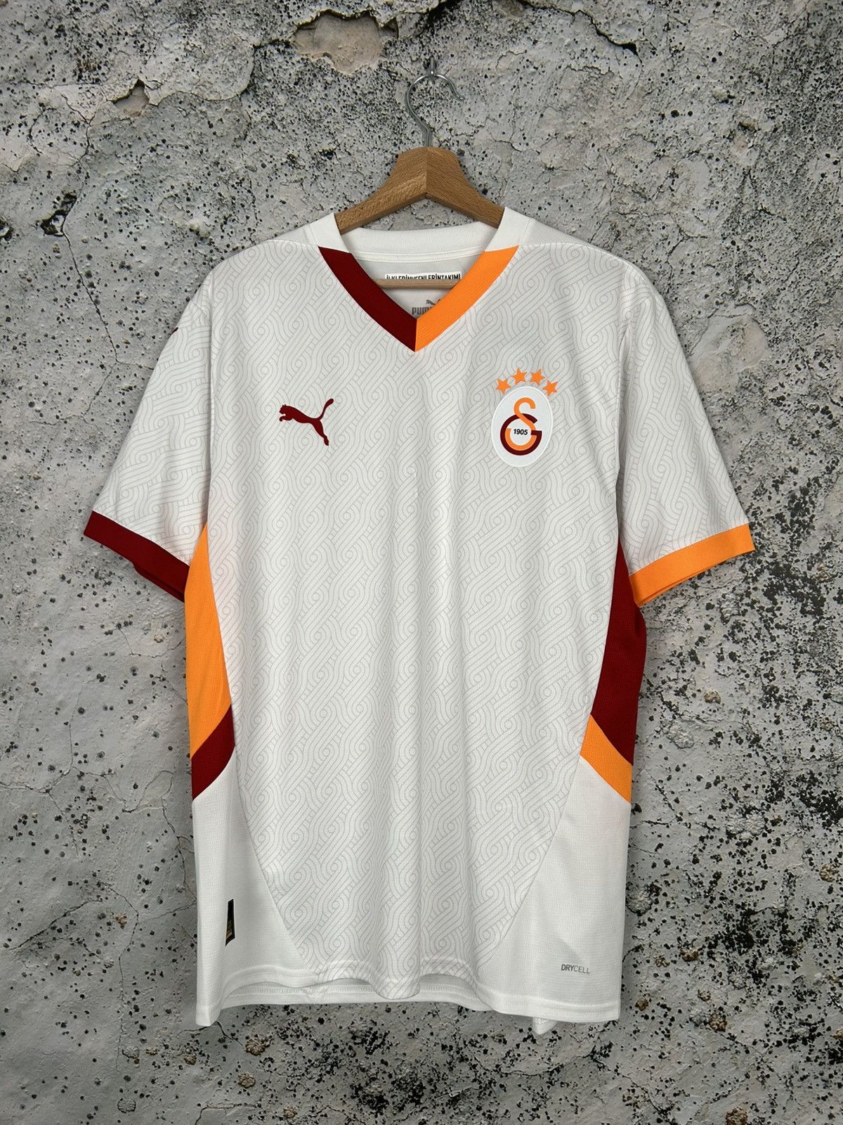 Puma Galatasaray Puma Soccer Jersey Football Sportswear New Size US M / EU 48-50 / 2 - 1 Thumbnail