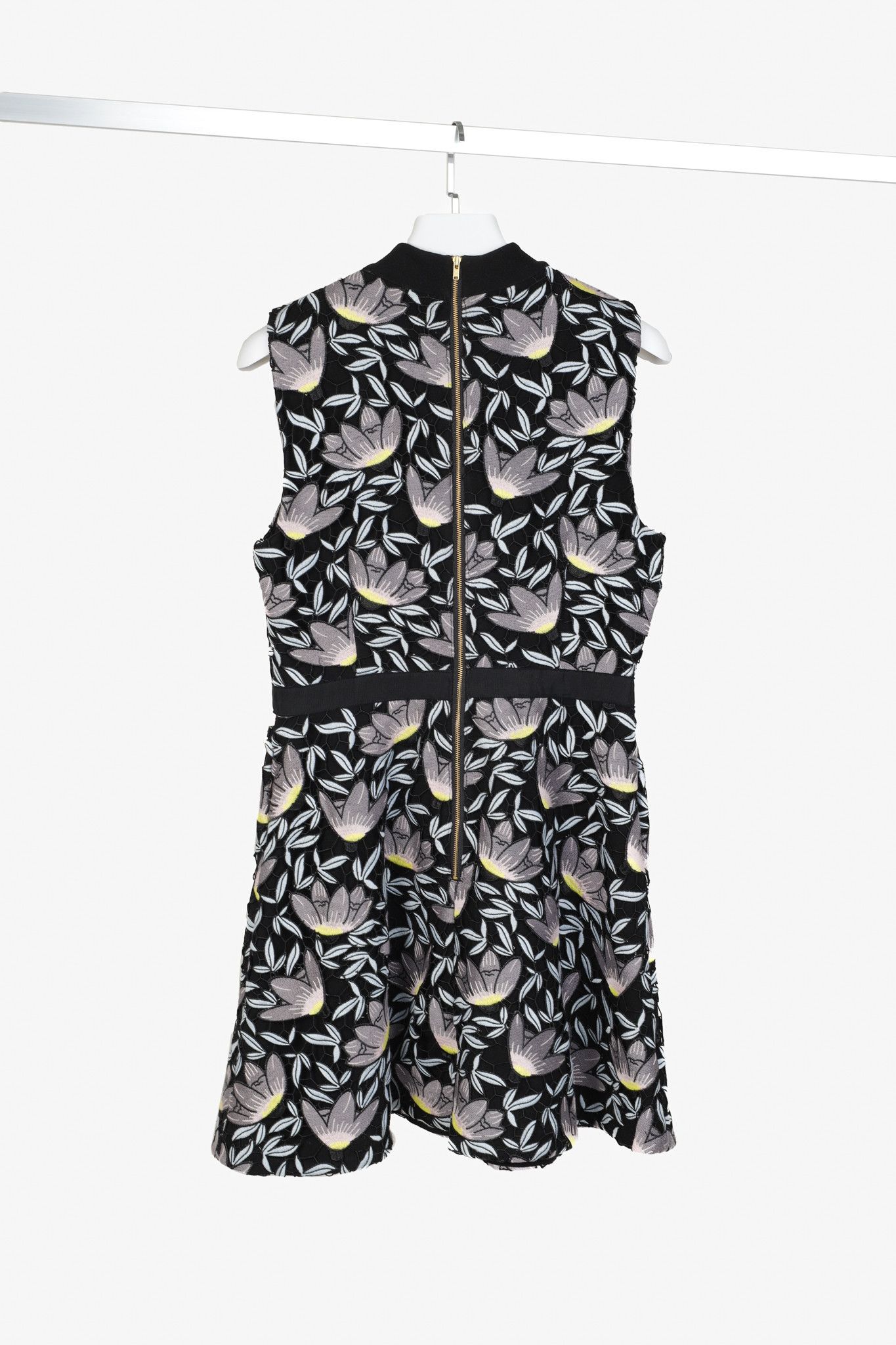 Self-Portrait Self-Portrait Resort 2017 Peony Floral Lace Sleeveless Dress Size L / US 10 / IT 46 - 2 Thumbnail