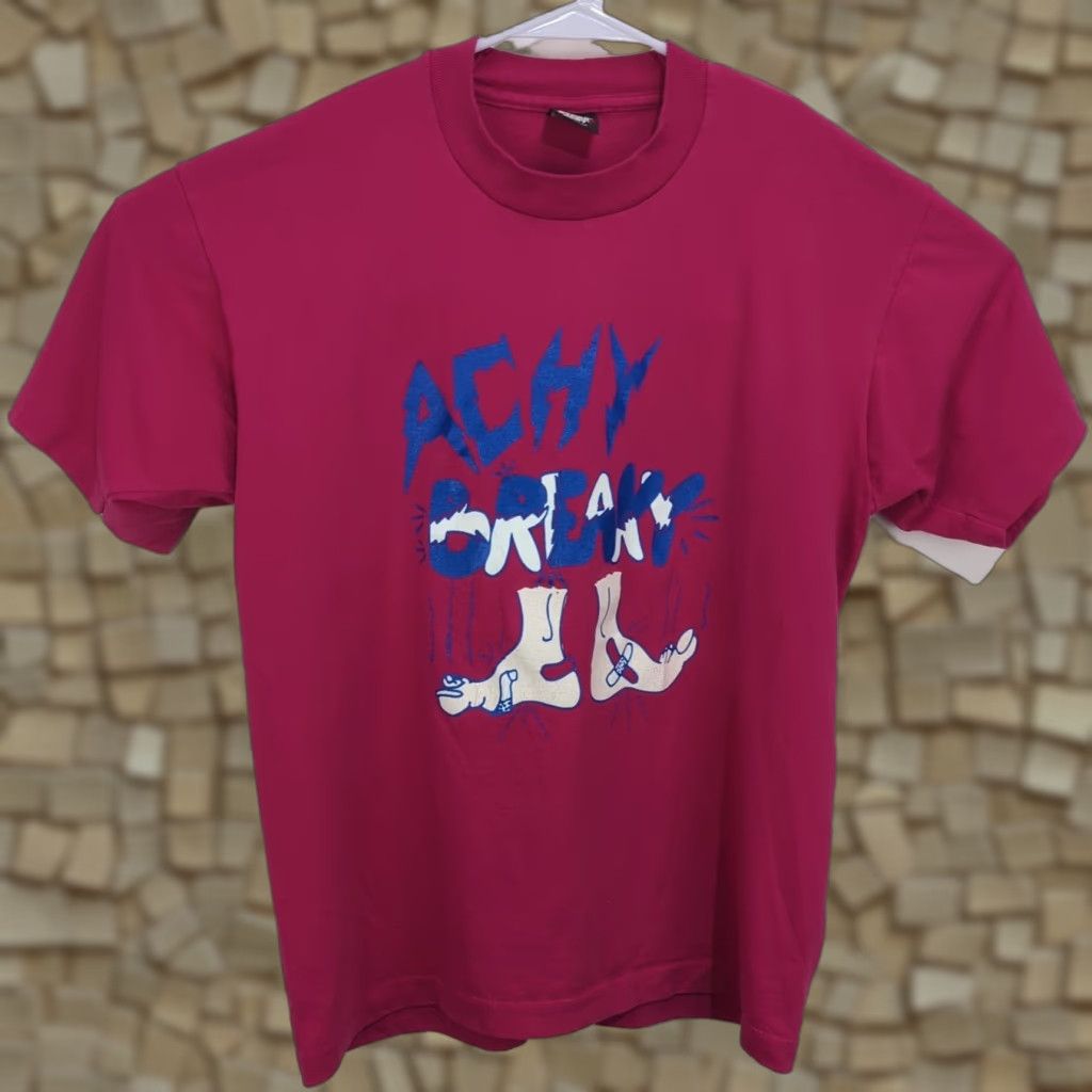 Vintage VINTAGE Screen Stars Achy Breaky Feet T Shirt Pink L Unisex 1990s Grunge Graphic Tee Short Sleeve USA Made Size US L / EU 52-54 / 3 - 1 Thumbnail