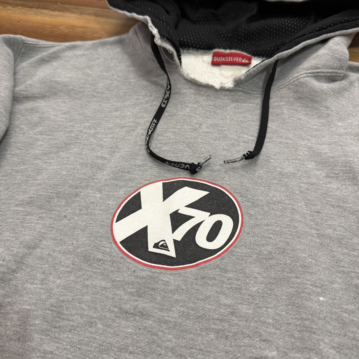 Quiksilver Vintage Quicksilver X70 Surf Grey Quad Hit Hoodie Sweatshirt Size US L / EU 52-54 / 3 - 2 Thumbnail