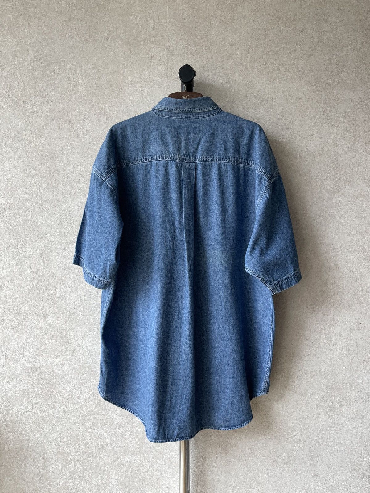 Warner Bros 90s Vintage Flintstones Embroidery Button Up Denim Shirt Size US XL / EU 56 / 4 - 13 Thumbnail