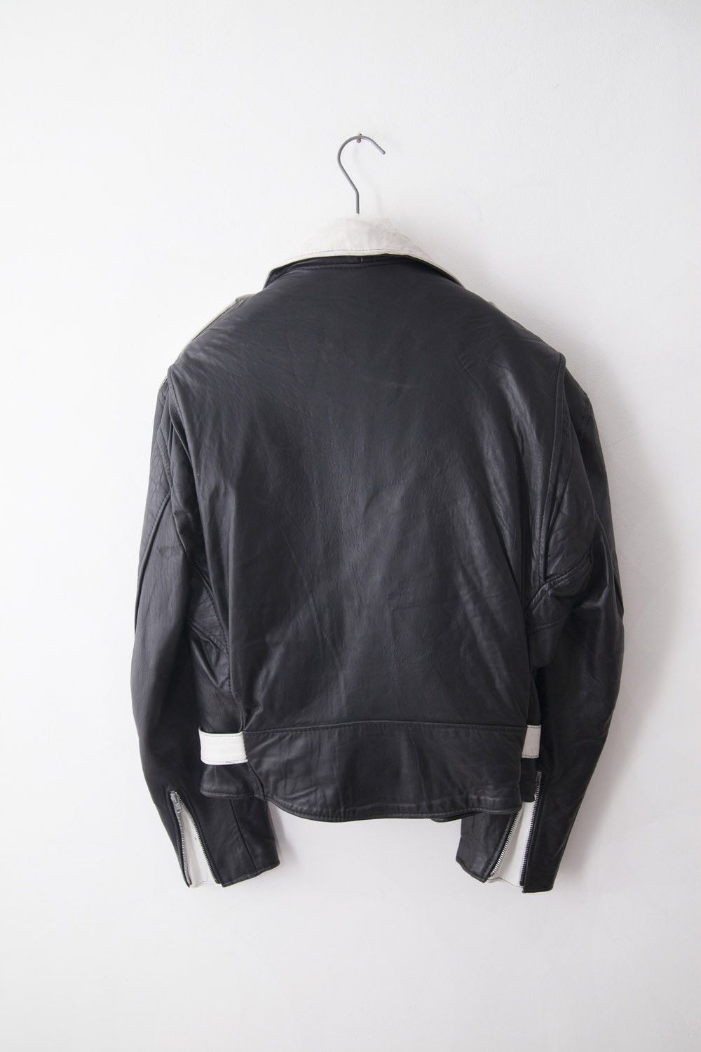 Vintage Vintage black & white leather perfecto jacket Size US L / EU 52-54 / 3 - 3 Thumbnail