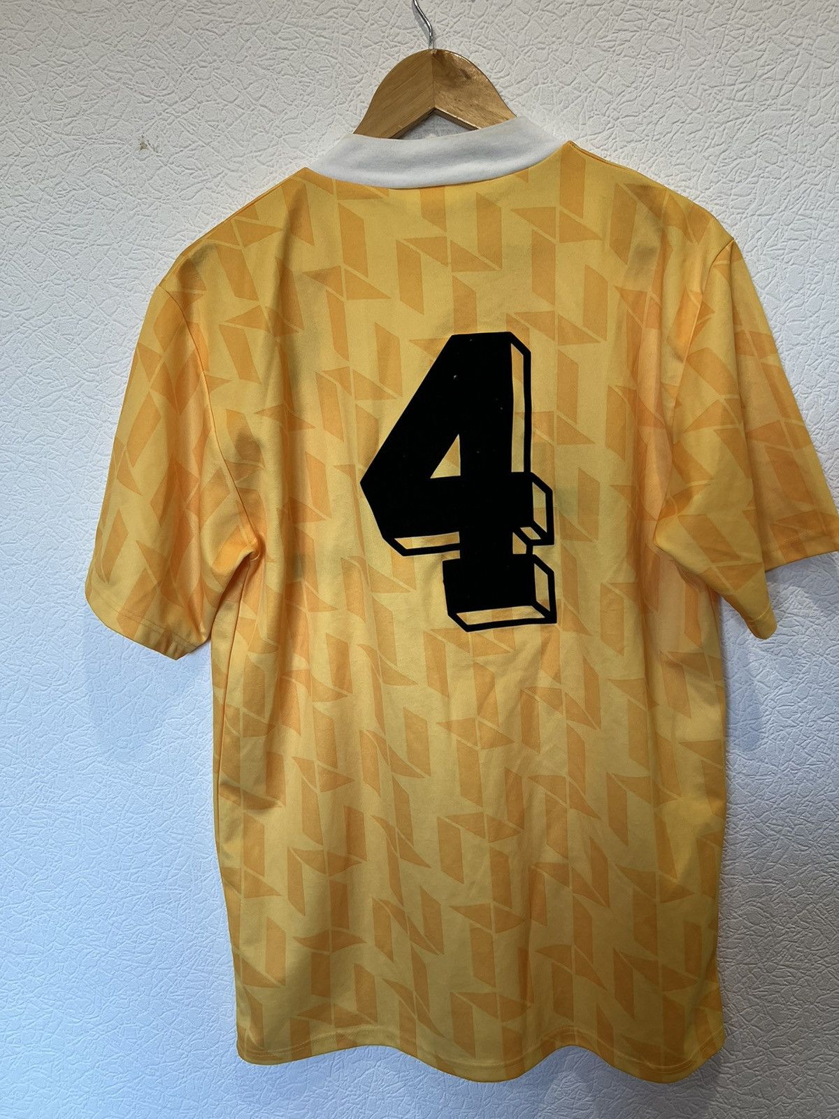 Vintage HTL Hrvatski Telecom Uhlsport Soccer Jersey 90’s Vintage Size US L / EU 52-54 / 3 - 5 Thumbnail
