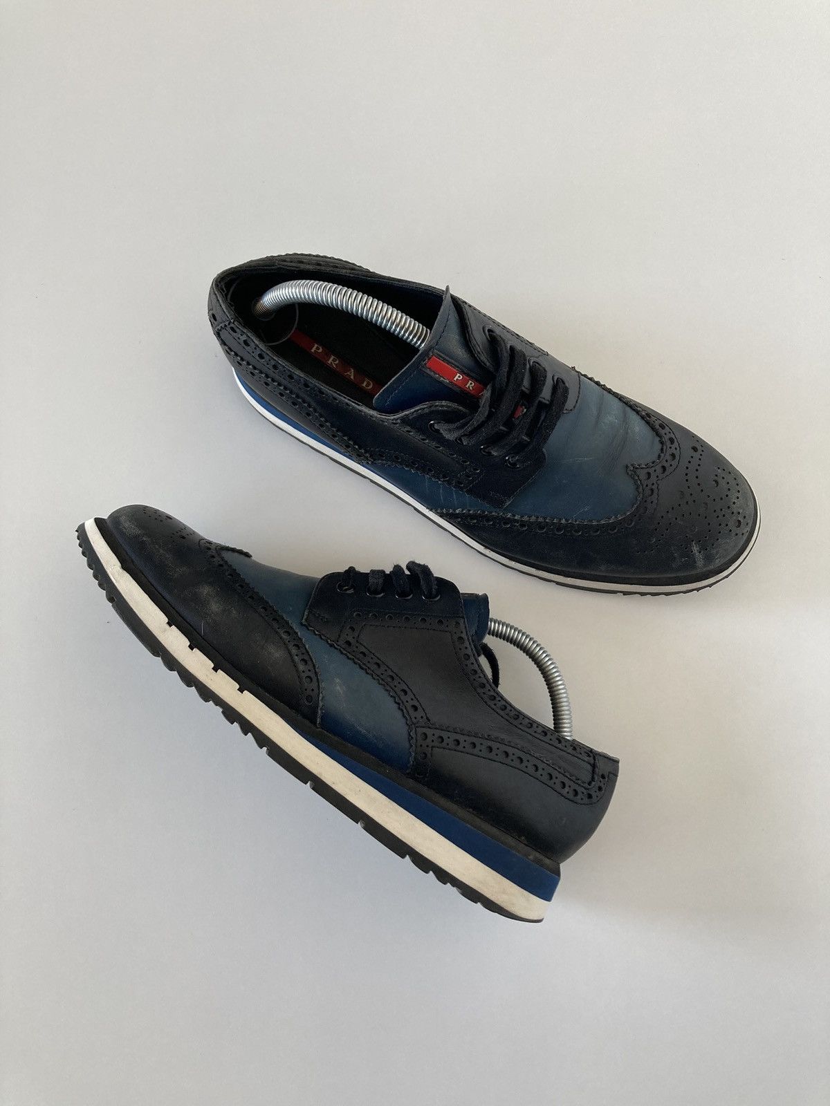 Prada Vintage prada perforated leather lace up casual shoes 8 43 Size US 8 / EU 41 - 2 Thumbnail