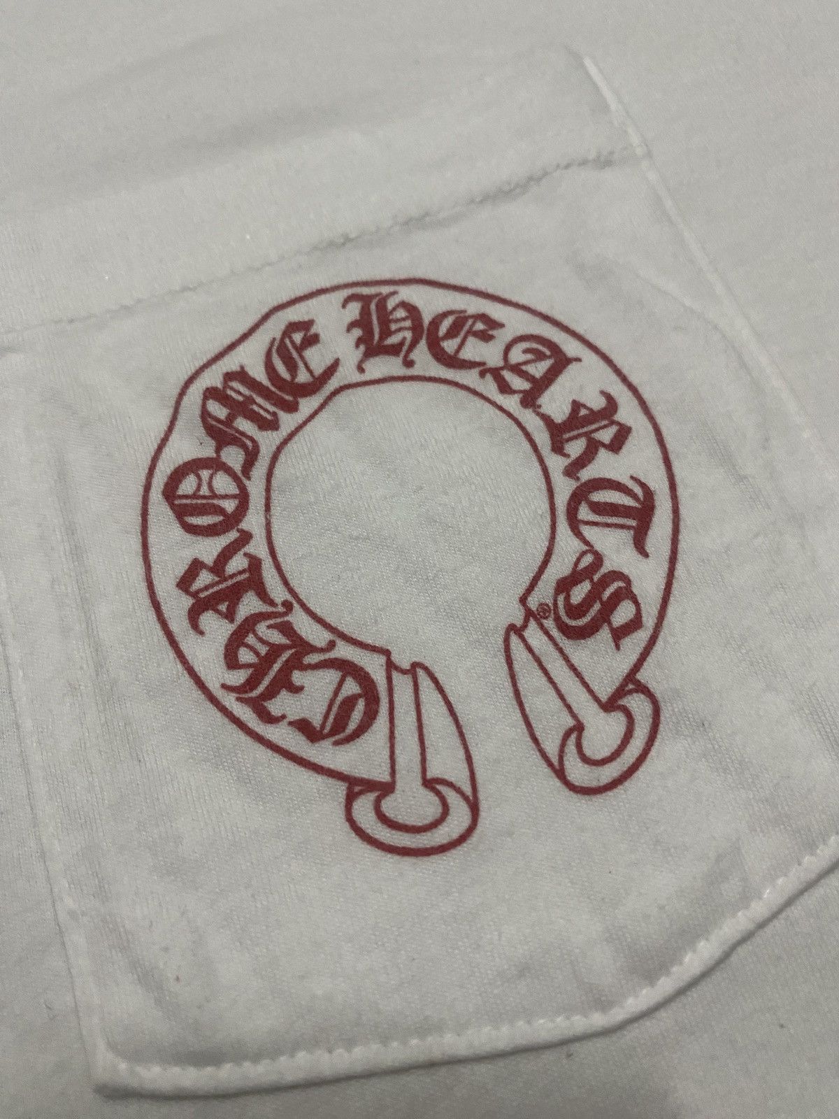 Chrome Hearts RARE - CEMETERY CROSS RED HORSESHOE CHROME HEARTS TEE Size US XXL / EU 58 / 5 - 7 Thumbnail
