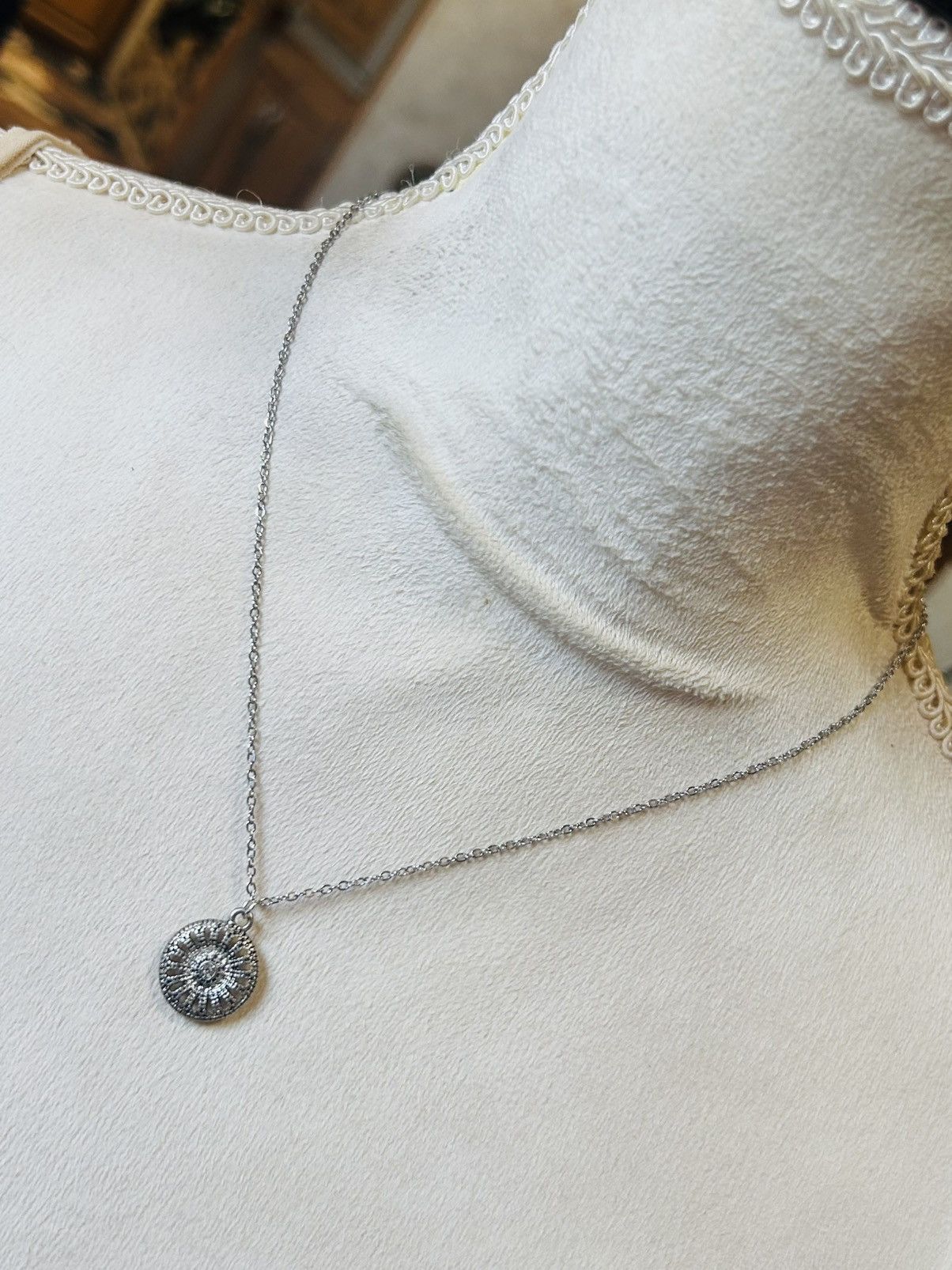 Handmade Handcrafted vintage dual sided medallion pendant necklace Size ONE SIZE - 1 Thumbnail