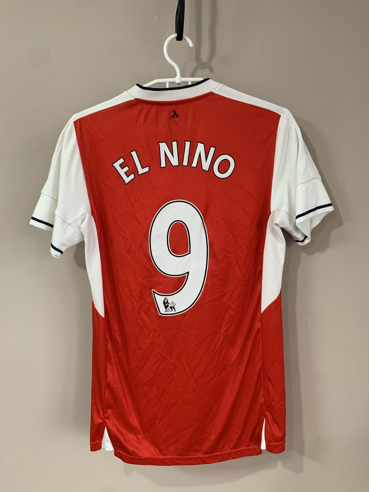 Puma ARSENAL FC 2016 2017 Puma shirt soccer jersey #9 el nino Size US XS / EU 42 / 0 - 2 Thumbnail
