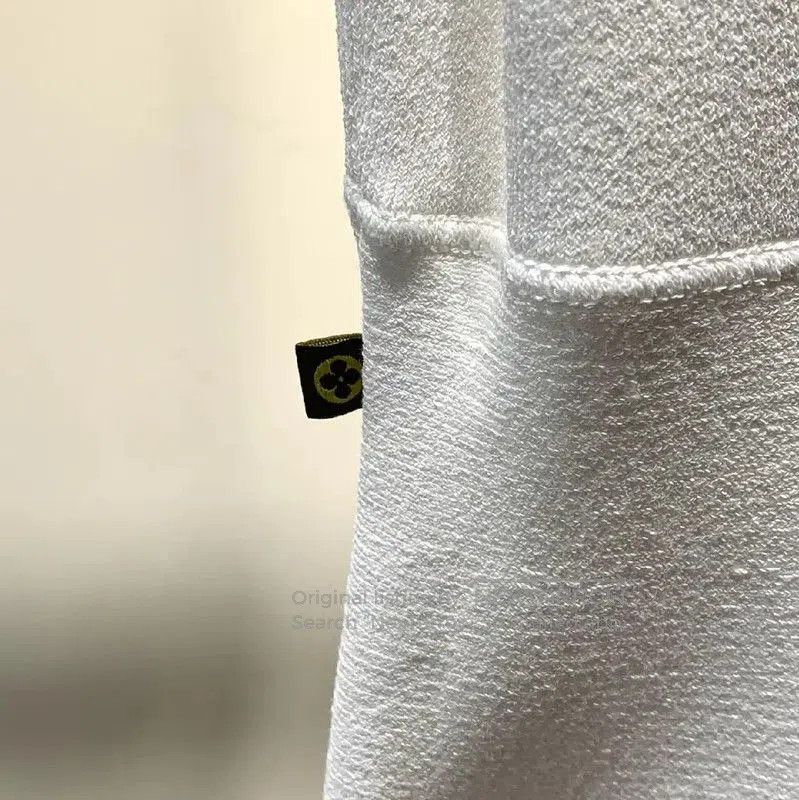 Louis Vuitton Louis Vuitton White Short. Size S / US 4 / IT 40 - 7 Thumbnail