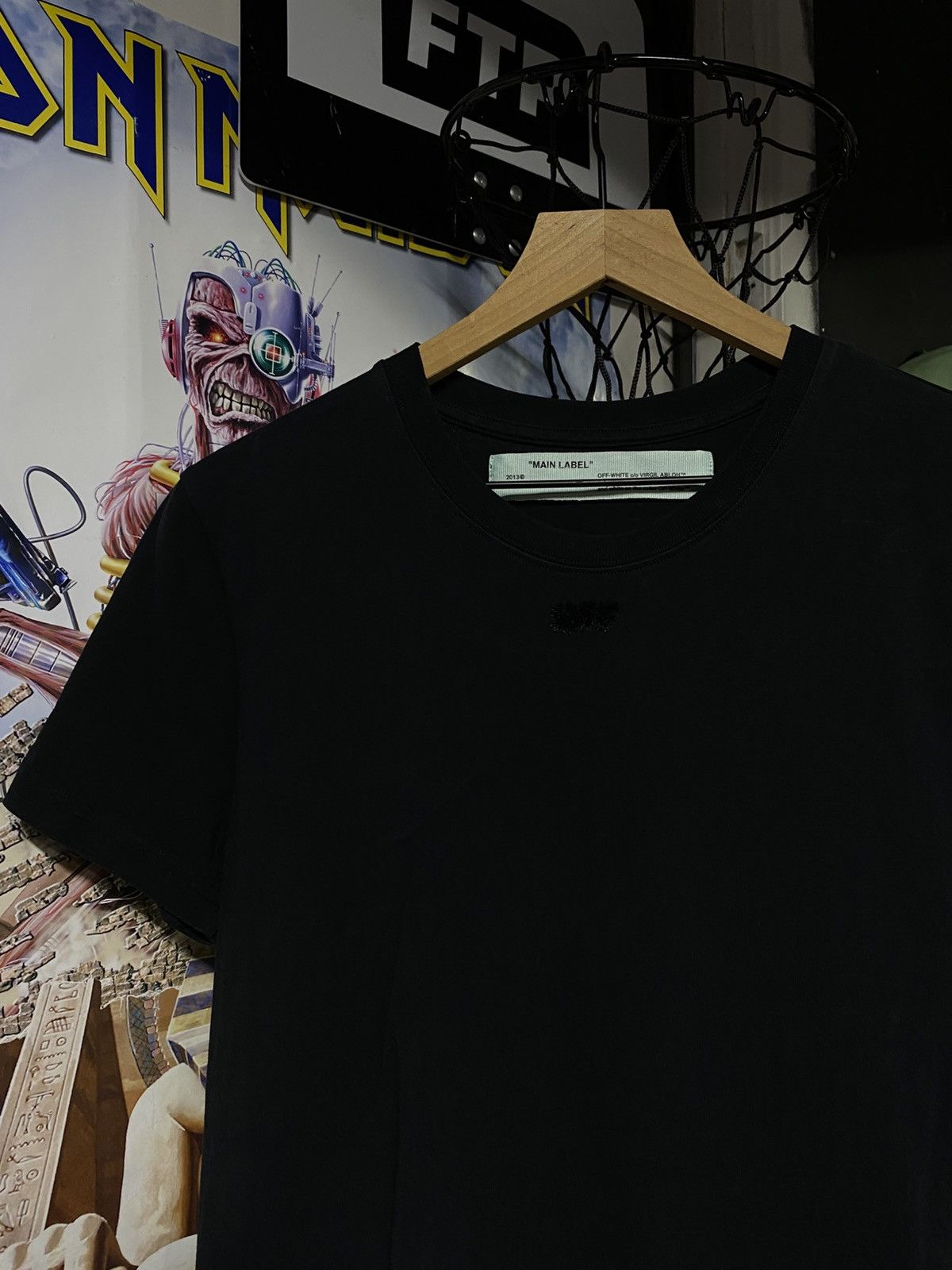 Off-White Off-White Virgil Abloh Fur Black Arrows T-Shirt Size Medium Size M / US 6-8 / IT 42-44 - 2 Thumbnail