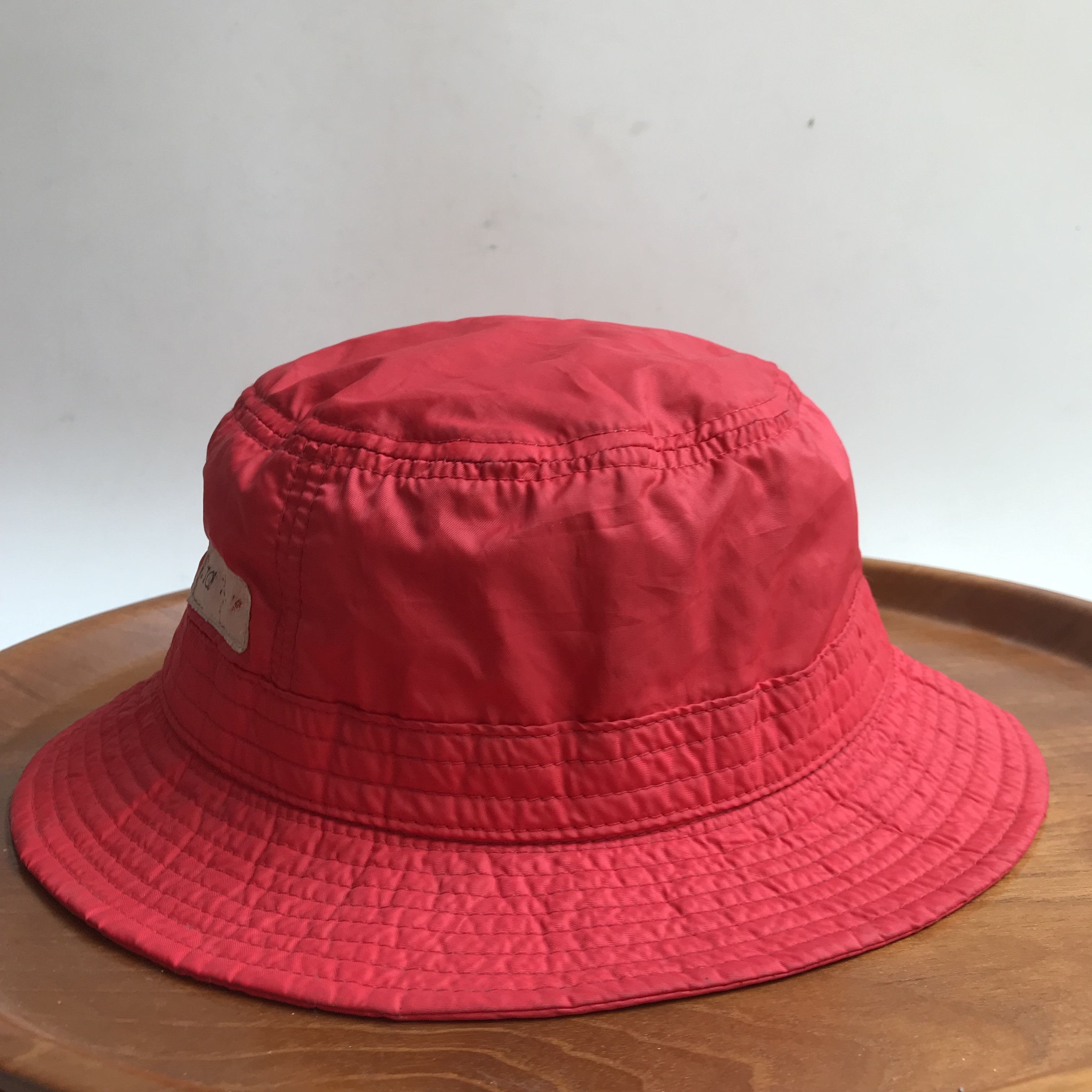 Adidas Vintage adidas Originals Bucket hat In Nylon red material Size ONE SIZE - 2 Thumbnail