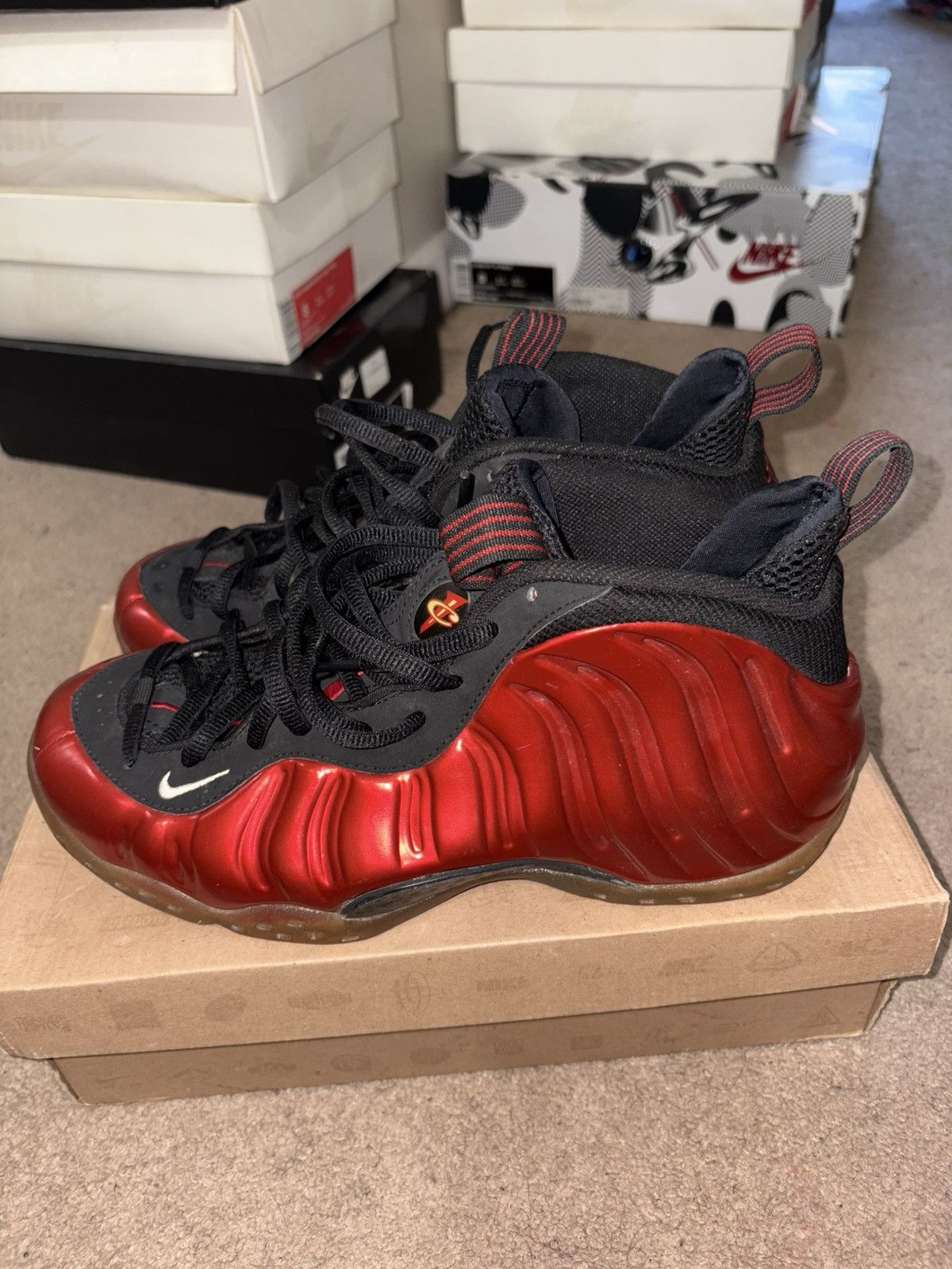 Nike Metallic Red Nike Air Foamposite Size US 9 / EU 42 - 2 Thumbnail