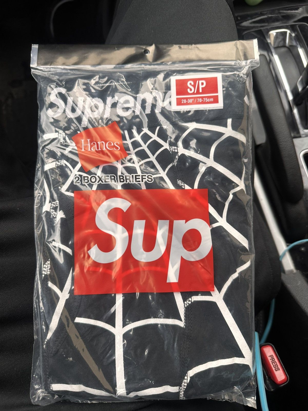 Supreme Black Size S Supreme Hanes Spider-Man Boxer Briefs 2-Pack Size 28 - 1 Thumbnail