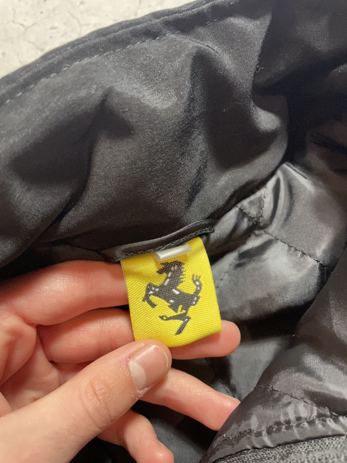 Ferrari Vintage Ferrari F1 Racing Jacket Hype Rare Big Logo Marlboro Size US L / EU 52-54 / 3 - 12 Thumbnail