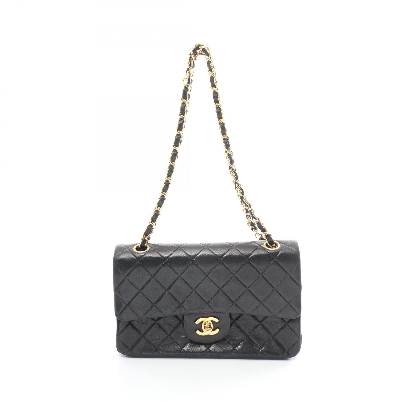 Chanel Chanel Small Classic Double Flap Bag Leather Shoulder Bag A01113 in Very Good Condition Size ONE SIZE - 1 Thumbnail