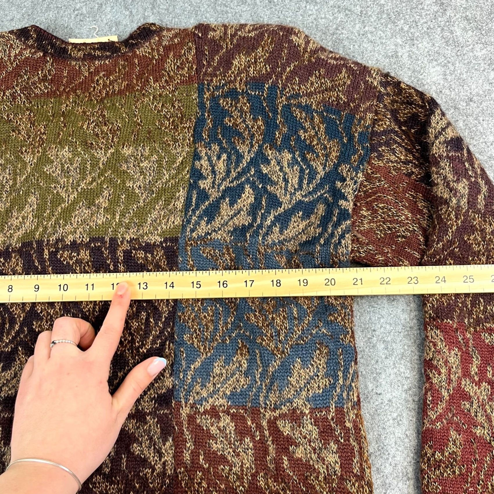 Vintage VINTAGE The Alpaca Cardigan Jumper Multicoloured Womens Knit Round Neck Long Sleeve M Regular Autumn Winter Spring Summer Womens Size M / US 6-8 / IT 42-44 - 3 Thumbnail