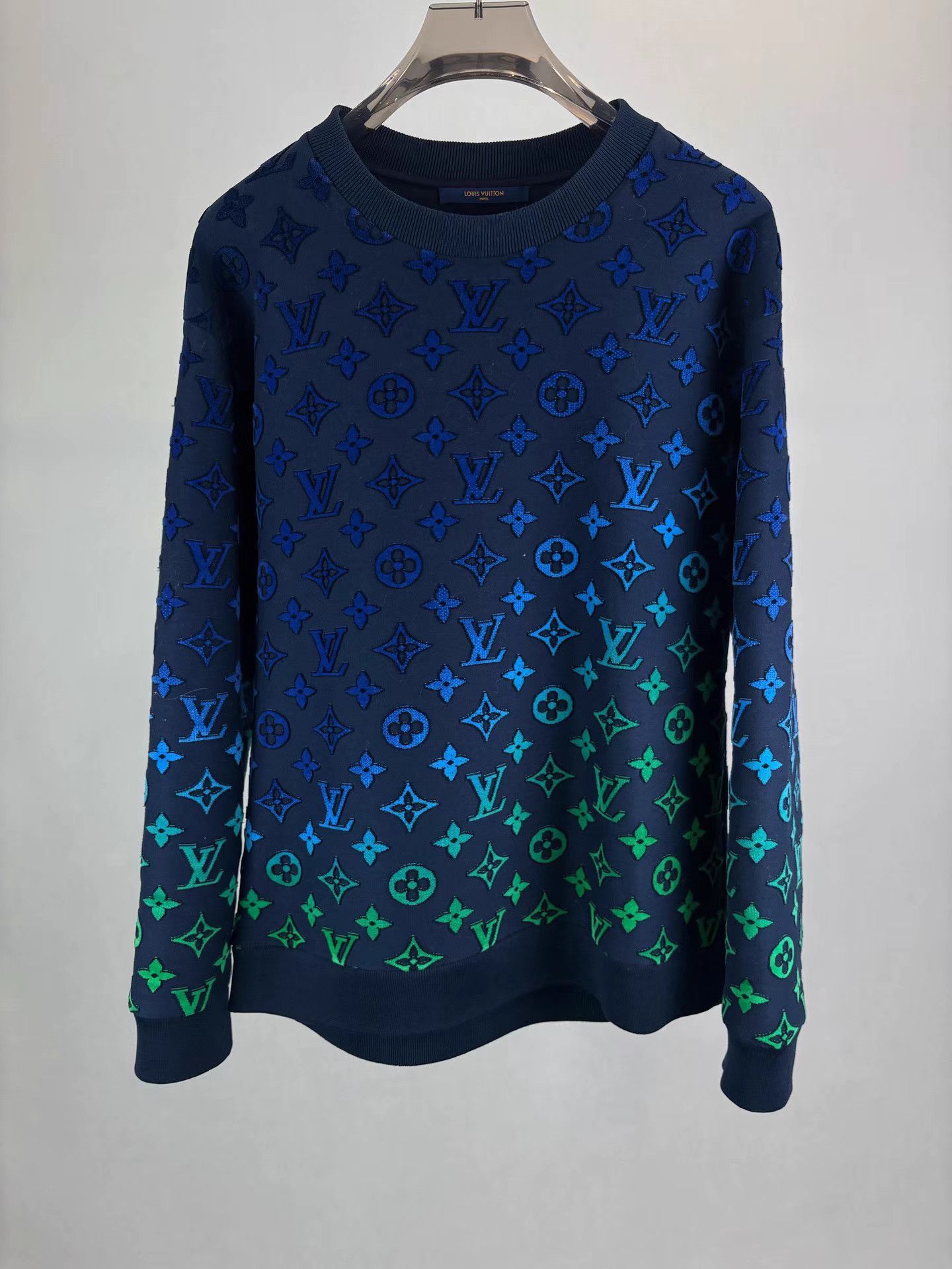 Louis Vuitton Louis Vuitton Flocked Gradient Logo Sweatshirt K1 Size US XL / EU 56 / 4 - 1 Thumbnail