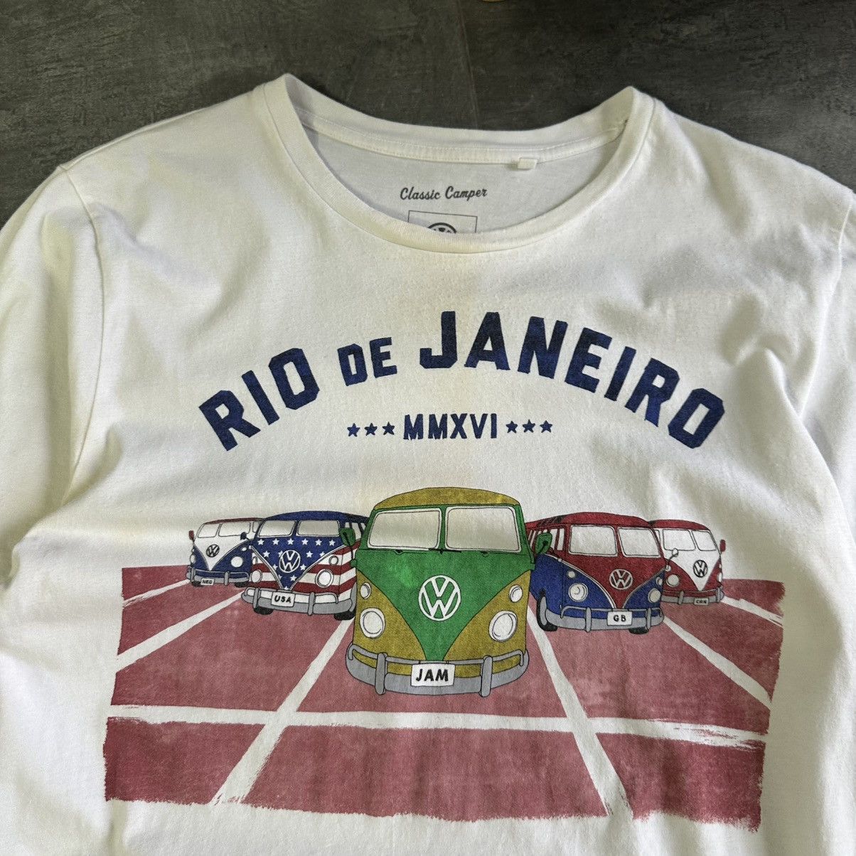 Japanese Brand × Vintage Vintage Rio De Janeiro T-shirts Volkswagen Tee Car Y2K 00s Size US L / EU 52-54 / 3 - 4 Thumbnail