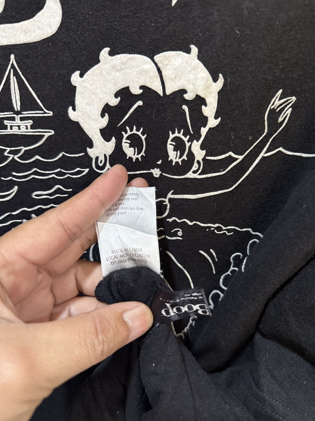 Cartoon Network Vintage Betty Boop X local Motion Surf Backhit Sun Faded Tee Size US XL / EU 56 / 4 - 9 Thumbnail