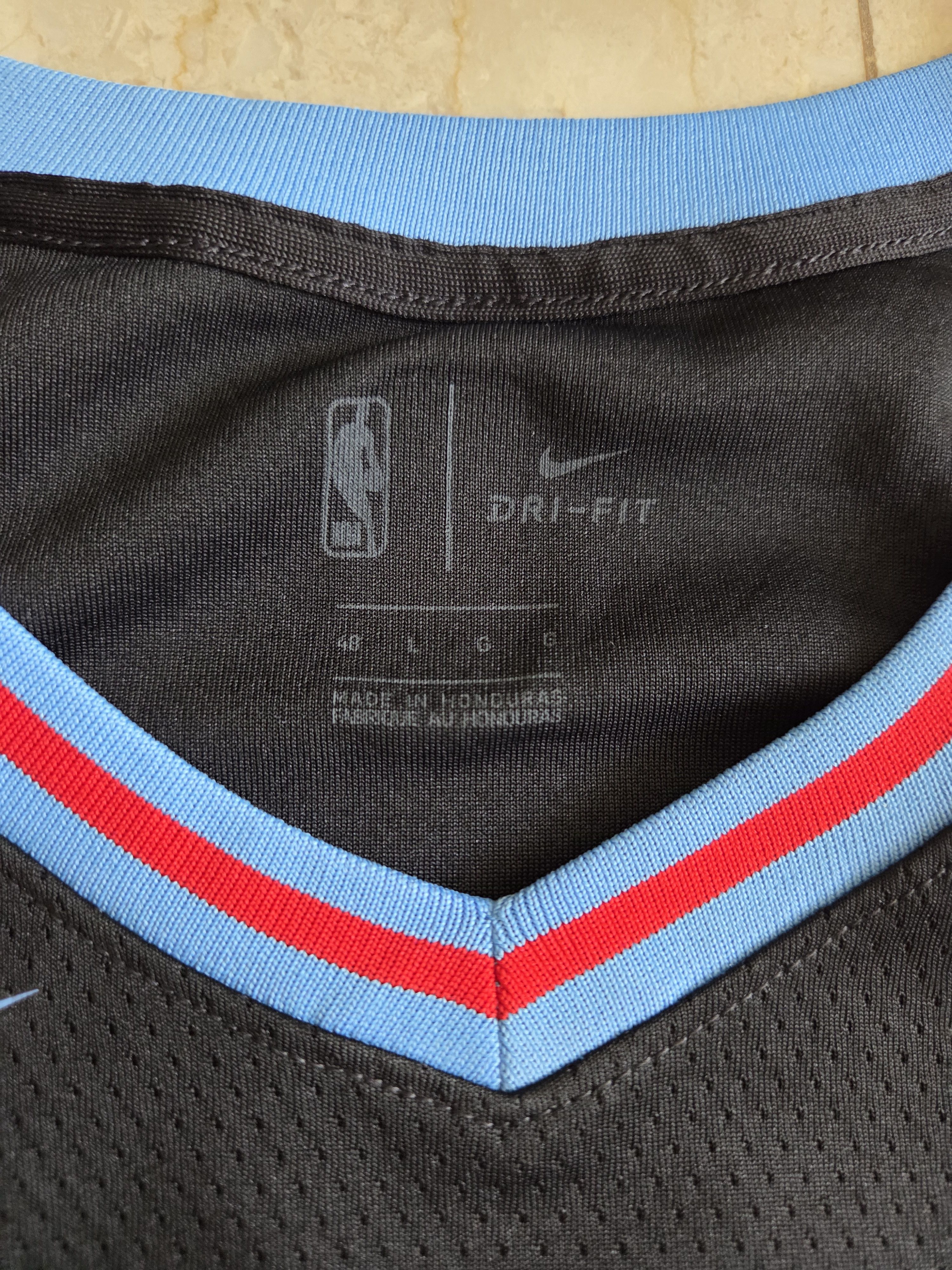 NBA Authentic Nike Men's Kings 2021 City Edition Swingman Jersey Size US L / EU 52-54 / 3 - 3 Thumbnail