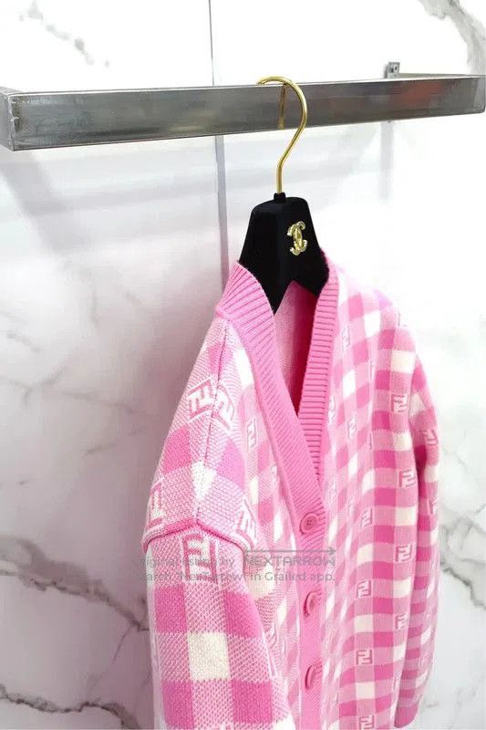 Fendi Fendi Pink Checkered Long Sleeve Cardigan . Size M / US 6-8 / IT 42-44 - 9 Thumbnail